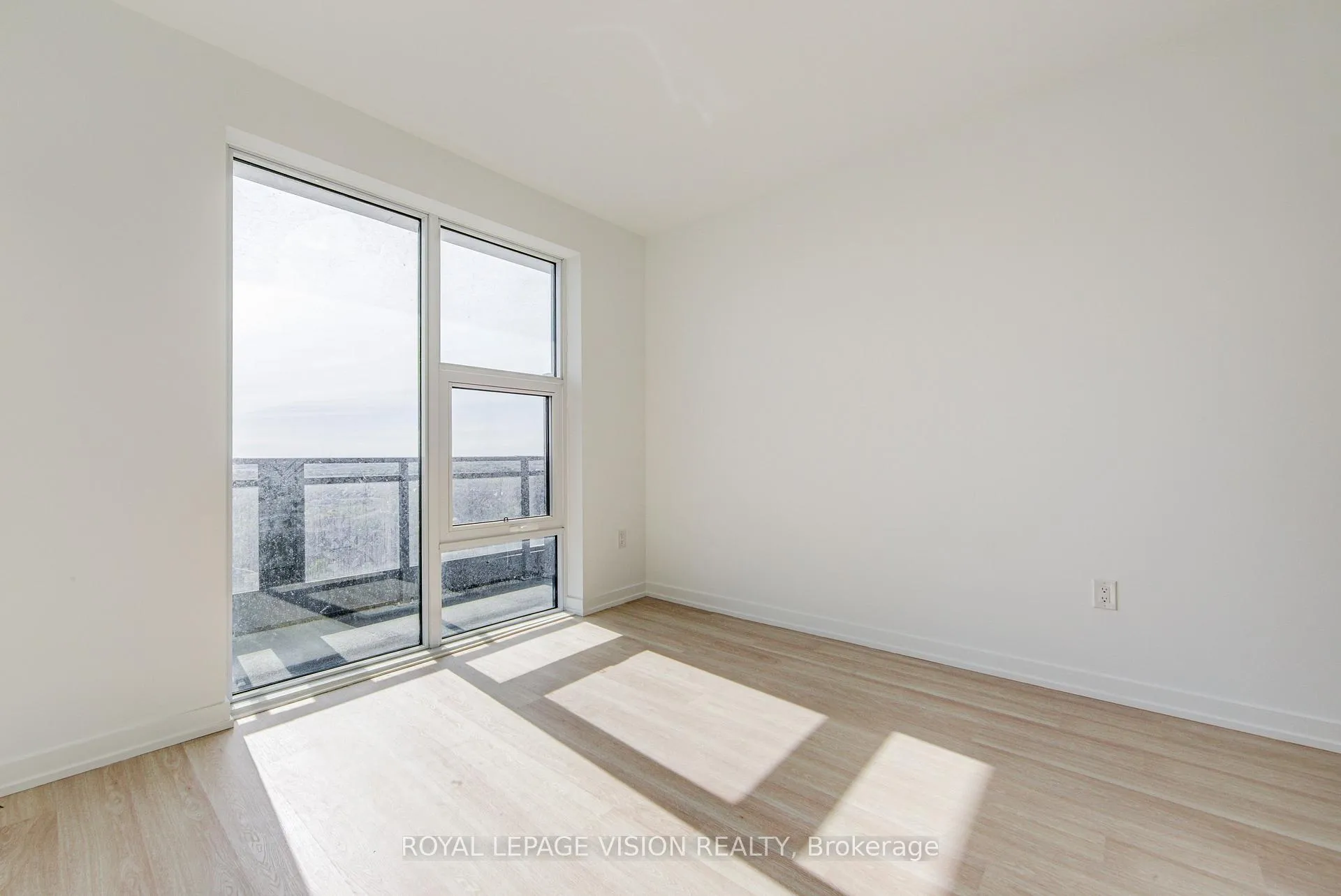 Photo 15 of Unit A-2403, 9763 Markham Road, Markham, Greensborough — HOMEH