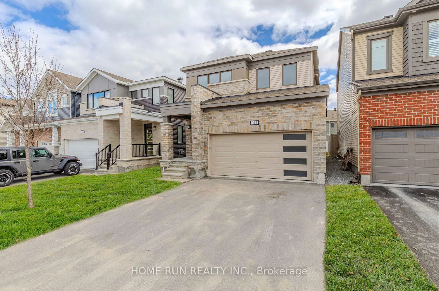 Photo 2 of 914 Rubicon Place, Ottawa, Kanata - Emerald Meadows/Trailwest — HOMEH