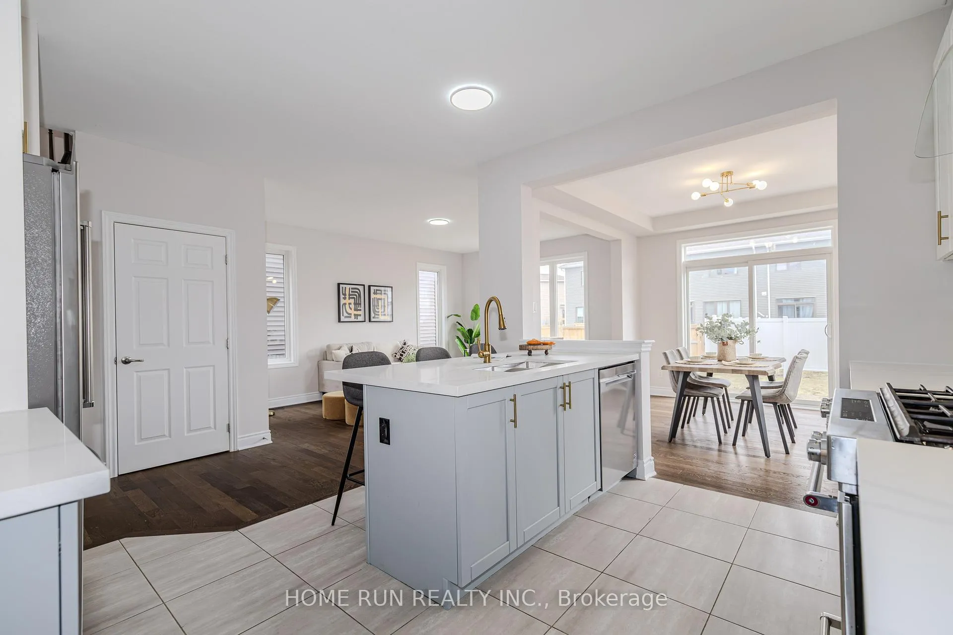 Photo 14 of 914 Rubicon Place, Ottawa, Kanata - Emerald Meadows/Trailwest — HOMEH