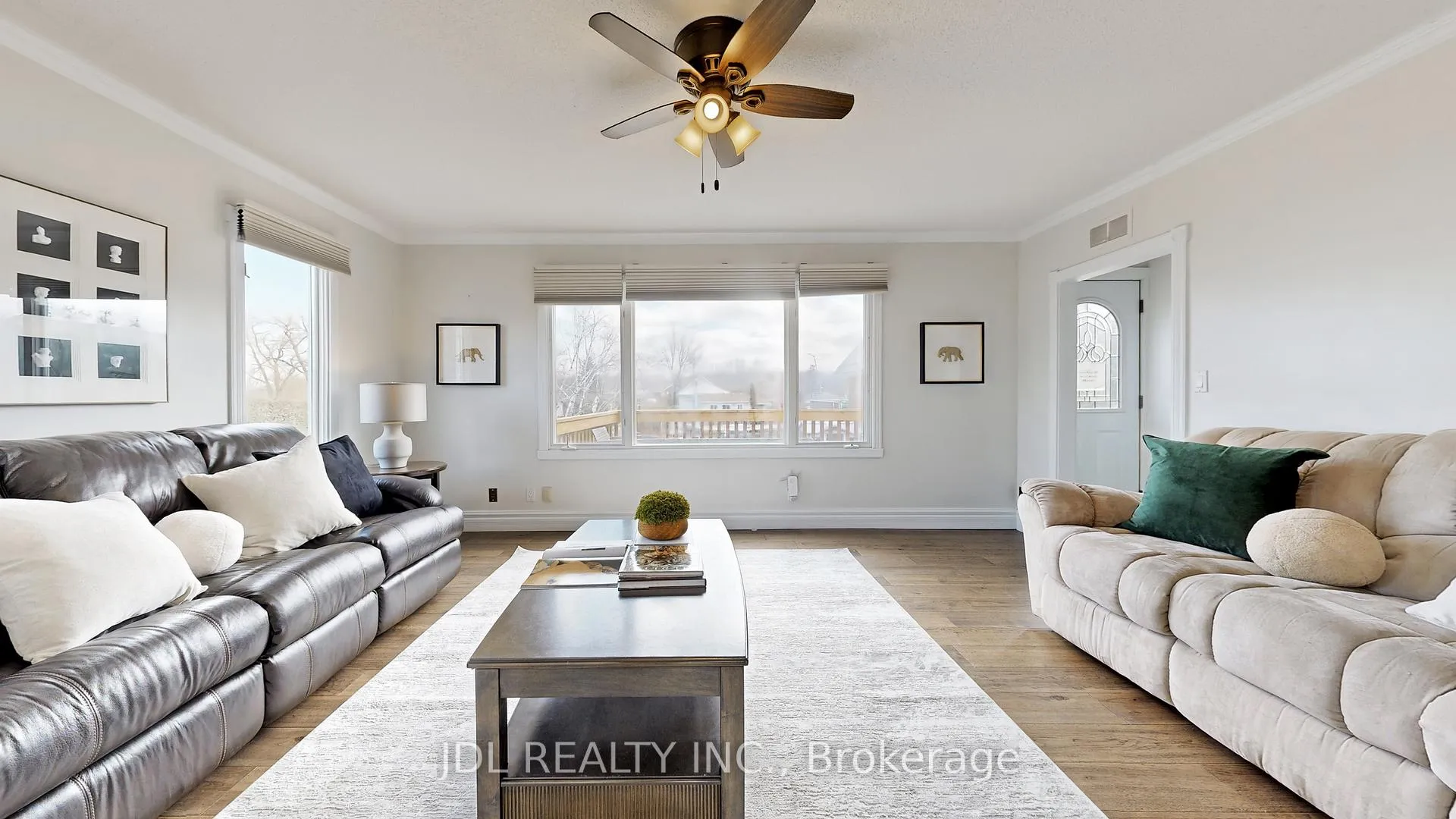 Photo 18 of 11 Red Robin Road, Georgina, Historic Lakeshore Communities — HOMEH