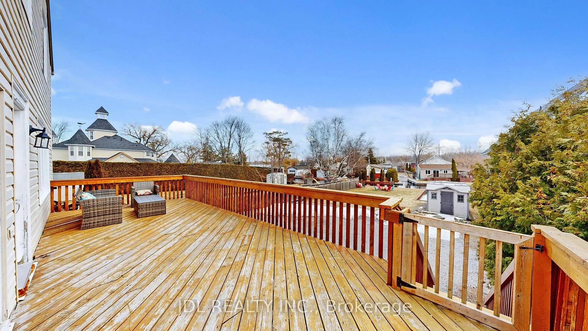 Photo 37 of 11 Red Robin Road, Georgina, Historic Lakeshore Communities — HOMEH
