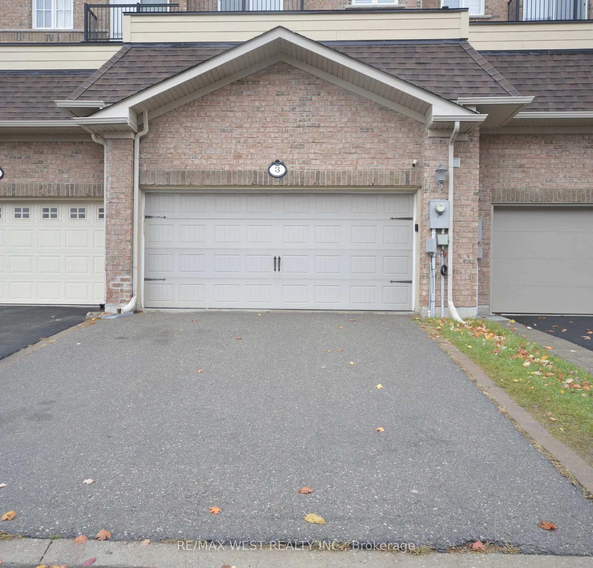 Front of 3 Earnshaw Drive