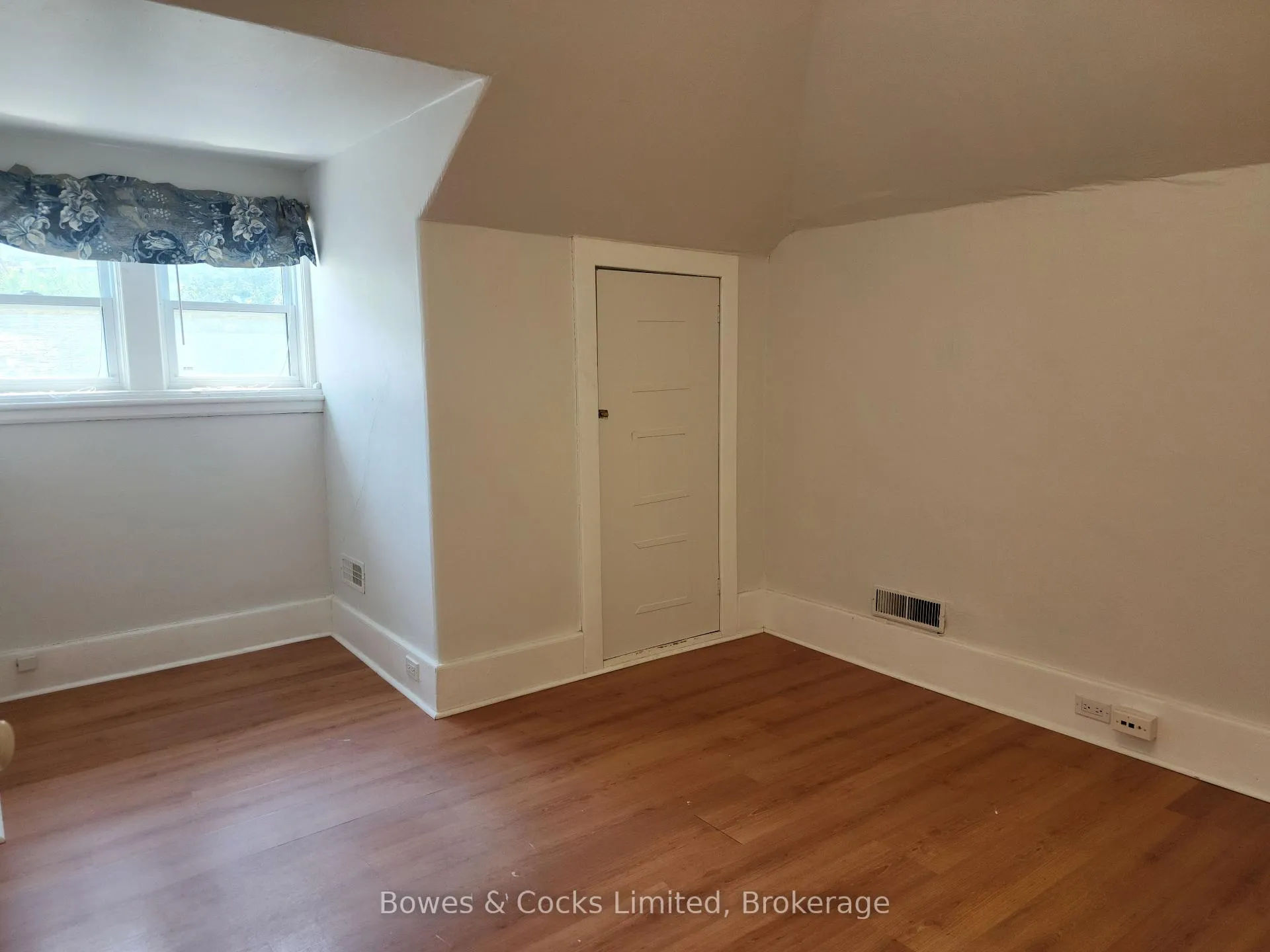 Photo 27 of 124 Maple Avenue, Dysart et al, Dysart — HOMEH