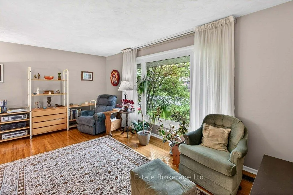 Photo 21 of 190 Wright Avenue, Belleville, Belleville Ward — HOMEH