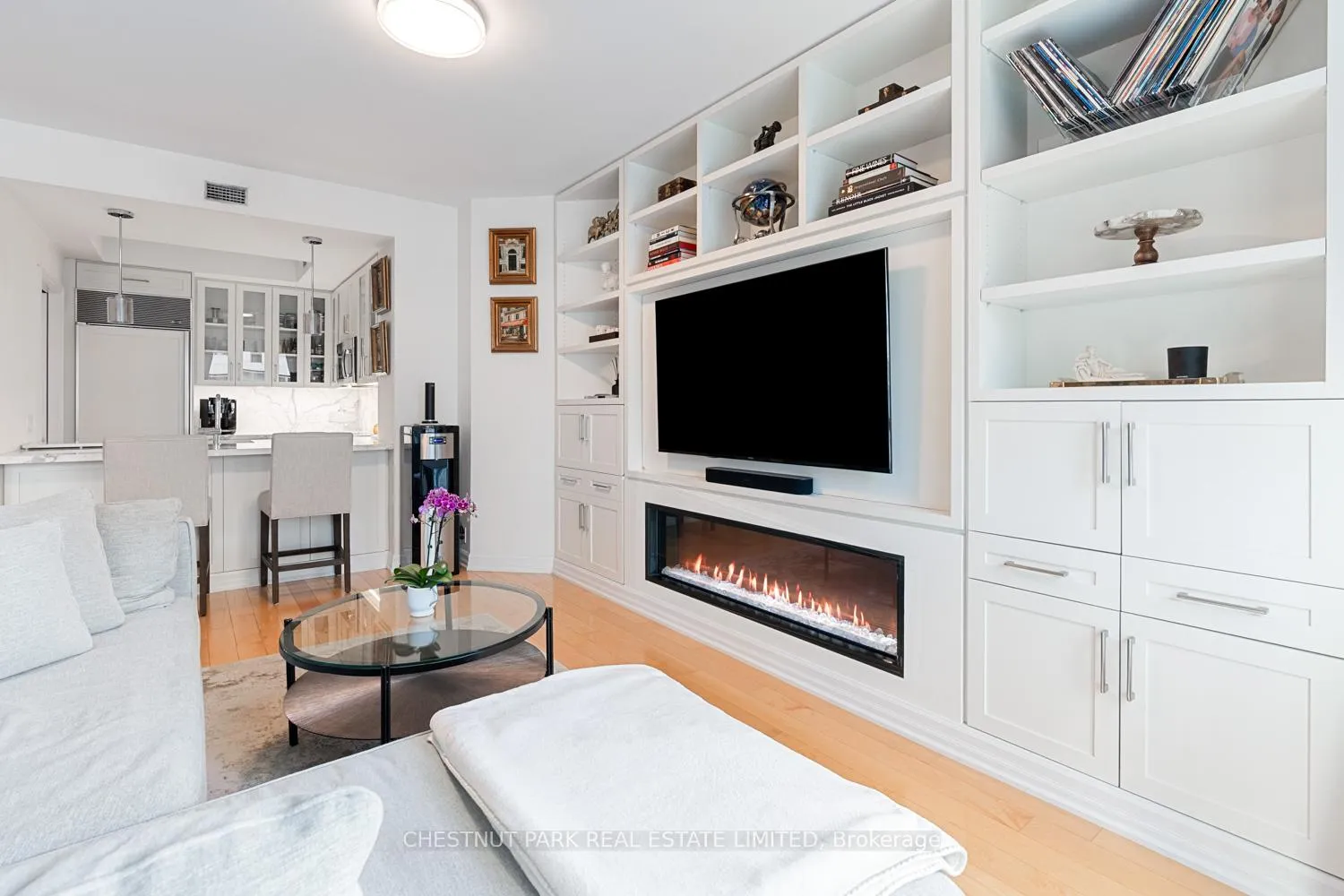 Photo 7 of Unit 304, 38 Avenue Road, Toronto, The Annex — HOMEH