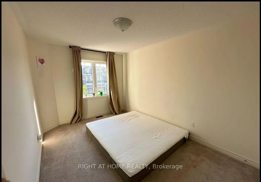 Photo 10 of 609 Bessborough Drive, Milton, Harrison — HOMEH
