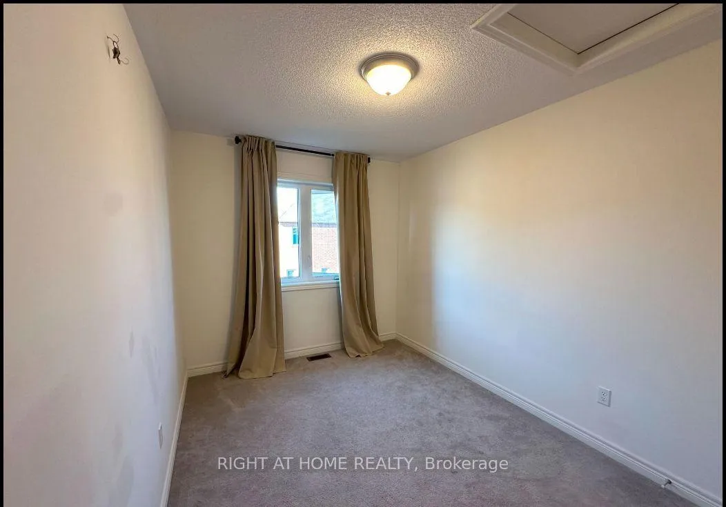 Photo 12 of 609 Bessborough Drive, Milton, Harrison — HOMEH