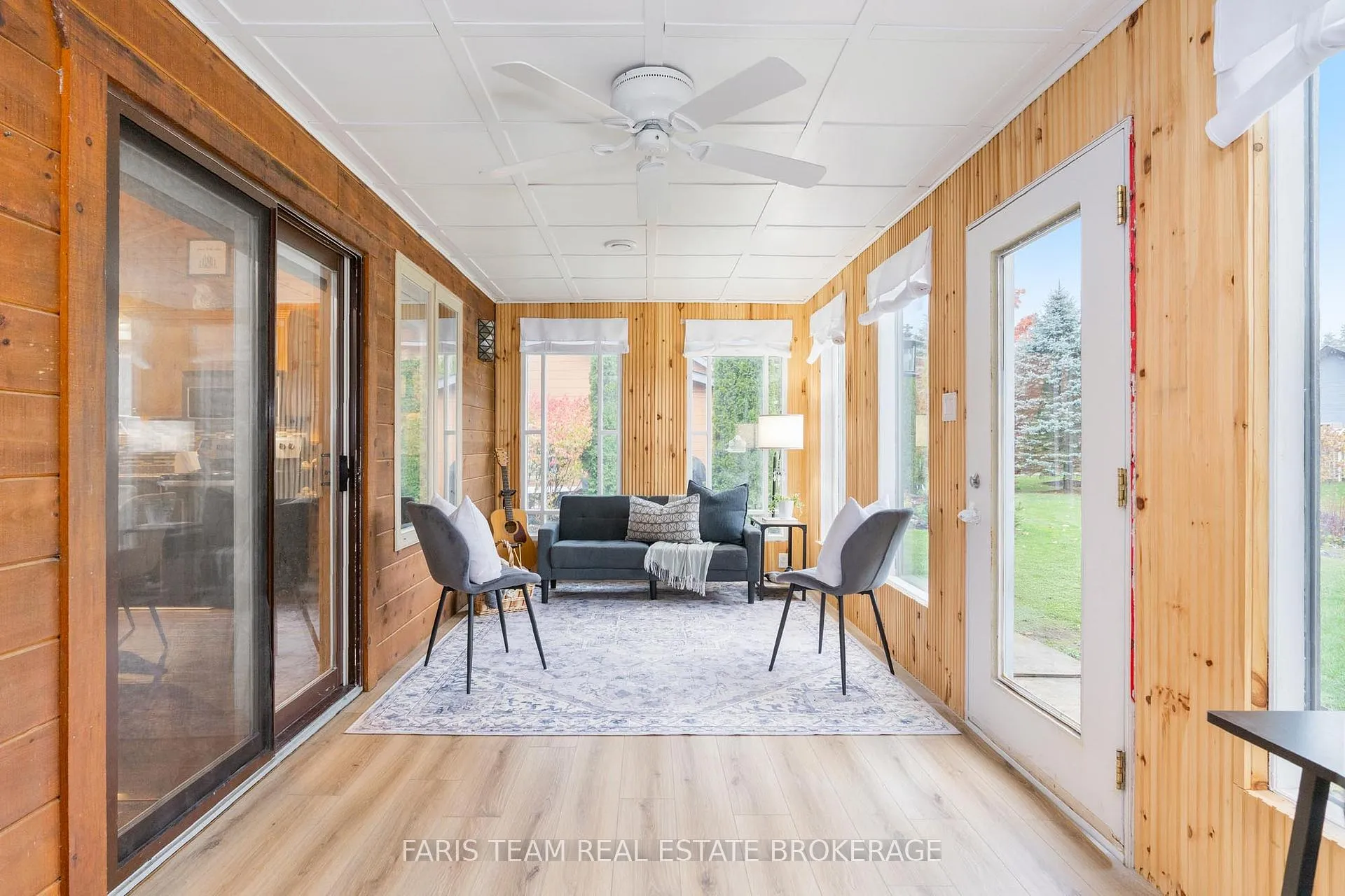 Photo 16 of 12 Cabin Crescent, Wasaga Beach — HOMEH