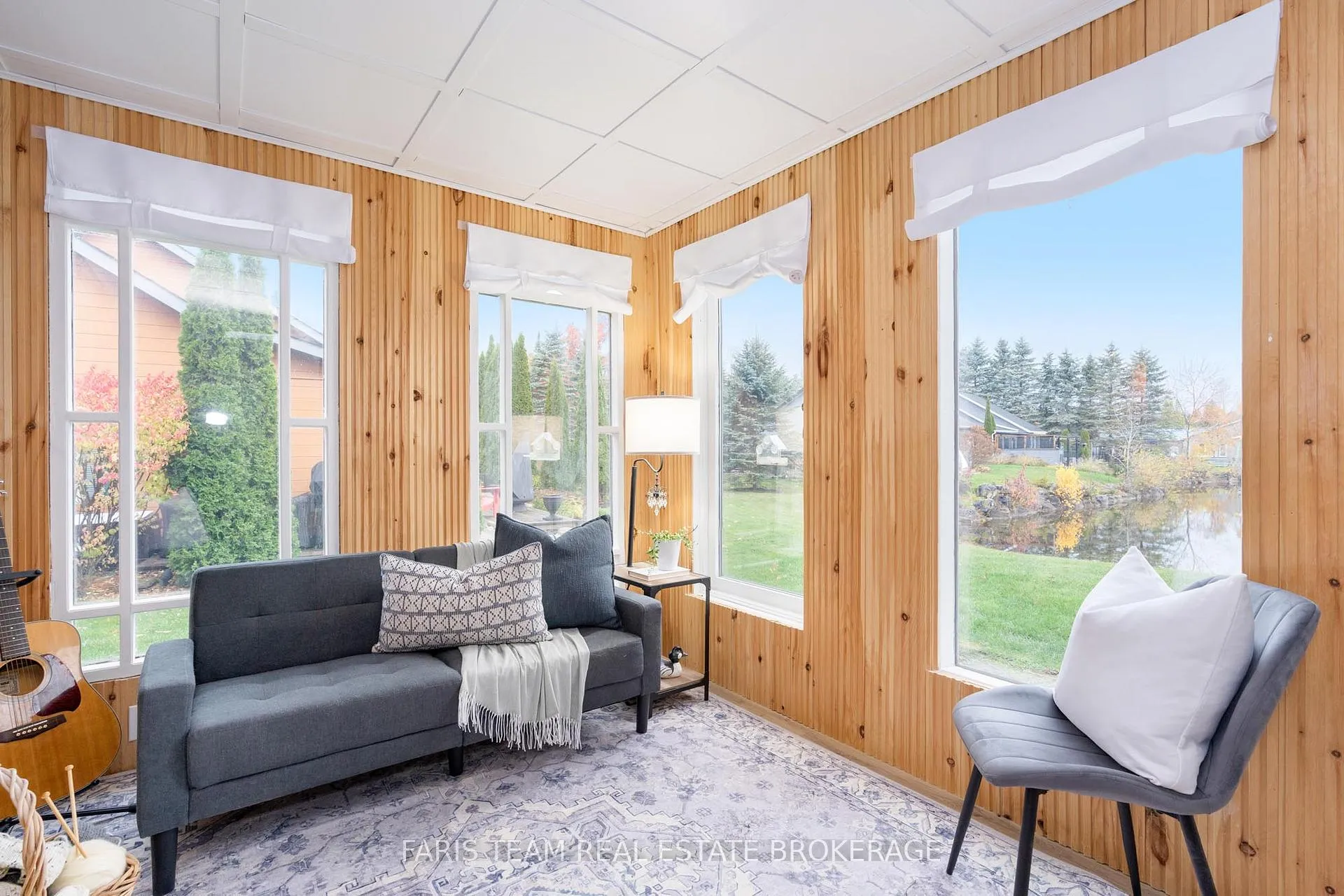 Photo 17 of 12 Cabin Crescent, Wasaga Beach — HOMEH