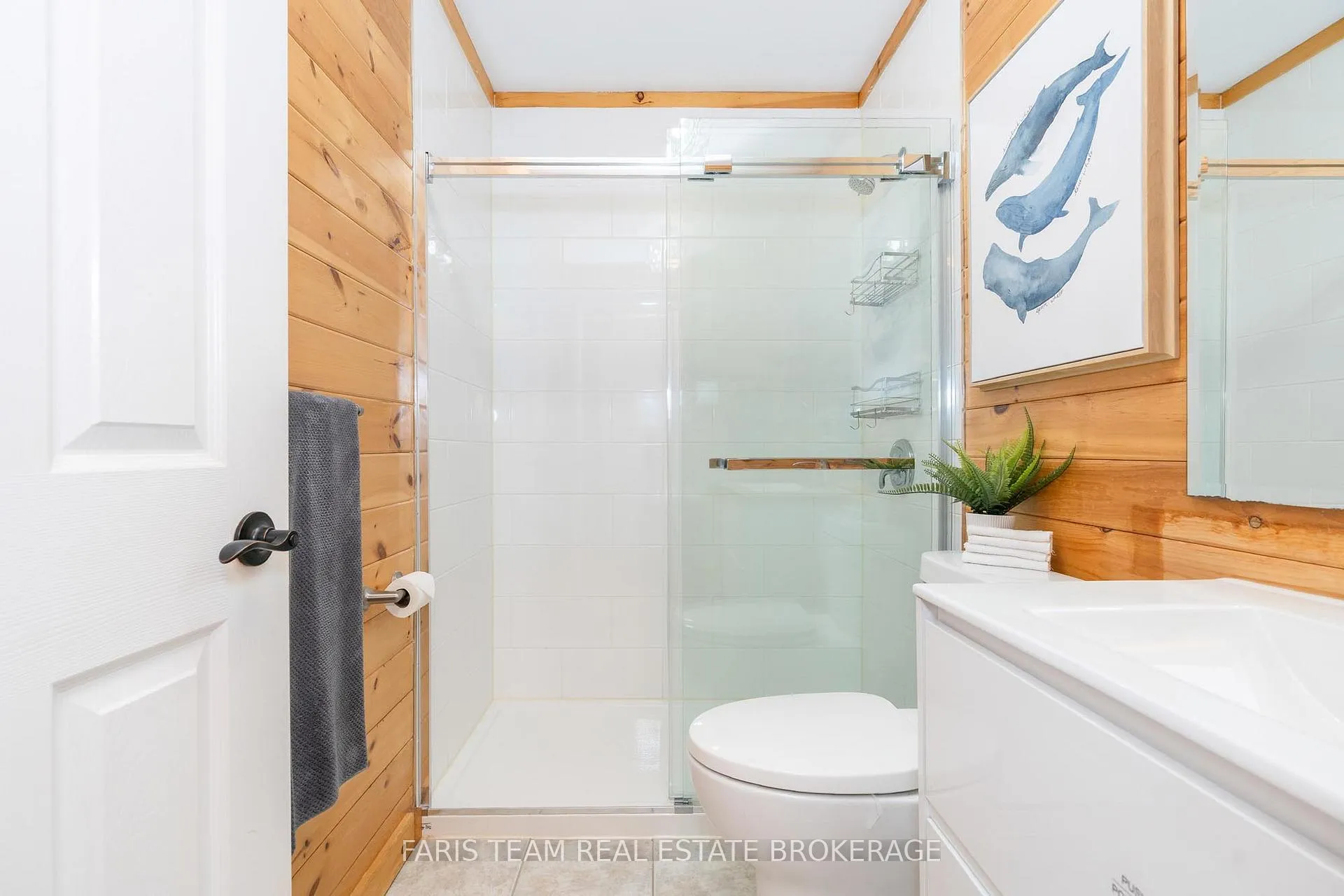 Photo 21 of 12 Cabin Crescent, Wasaga Beach — HOMEH