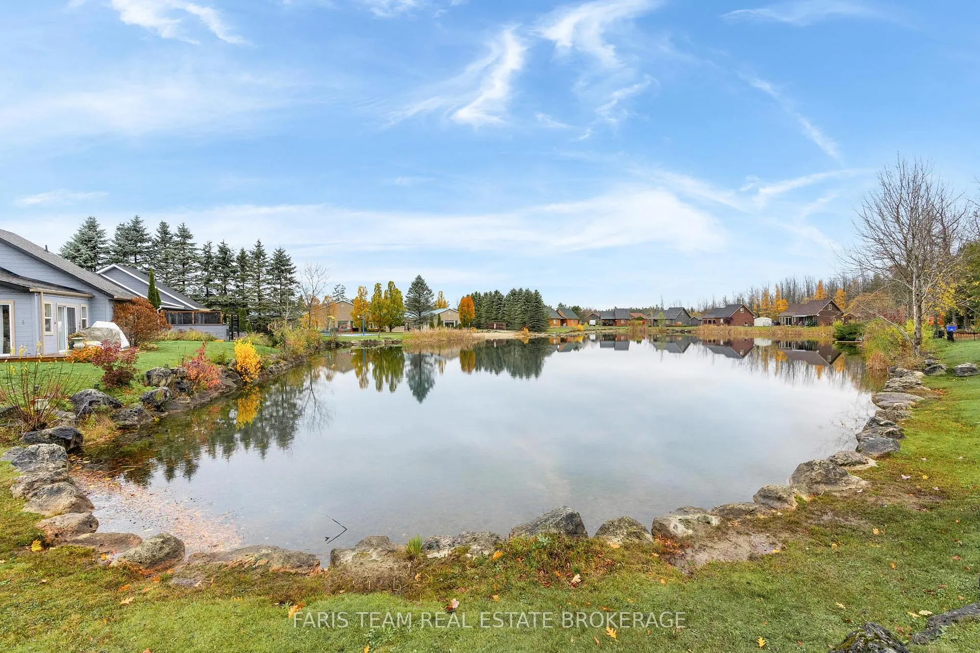 Photo 27 of 12 Cabin Crescent, Wasaga Beach — HOMEH