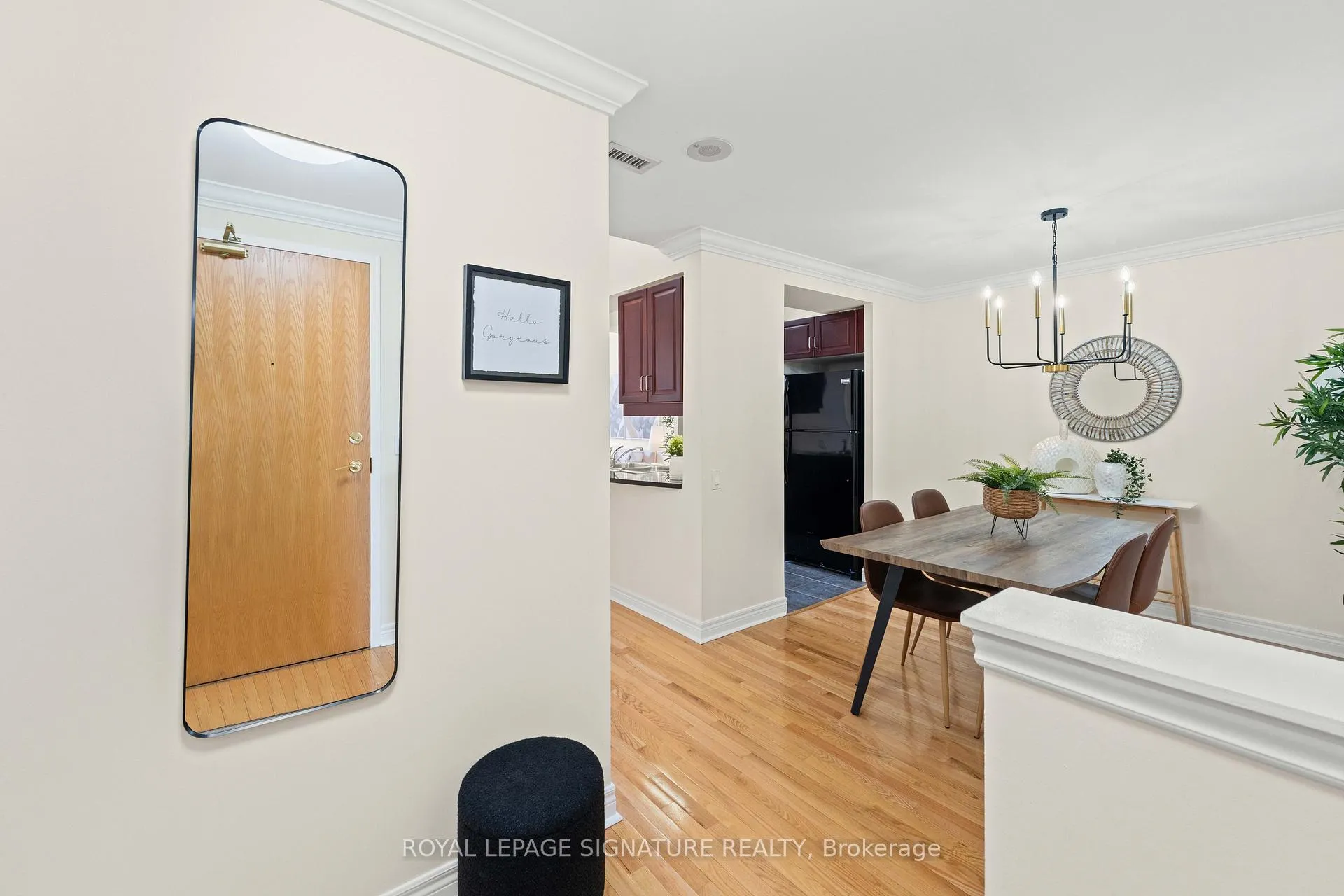 Photo 5 of Unit 307, 2 Edith Drive, Toronto, Yonge-Eglinton — HOMEH