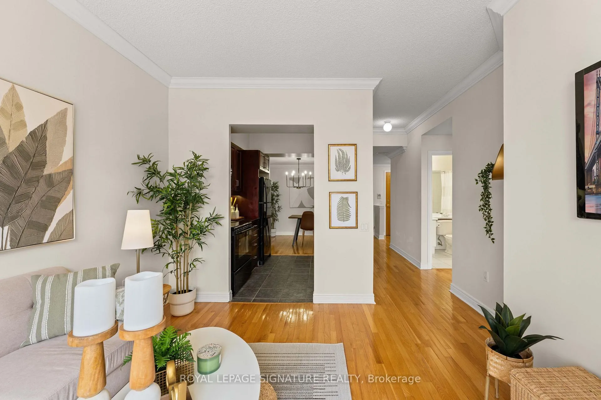 Photo 24 of Unit 307, 2 Edith Drive, Toronto, Yonge-Eglinton — HOMEH
