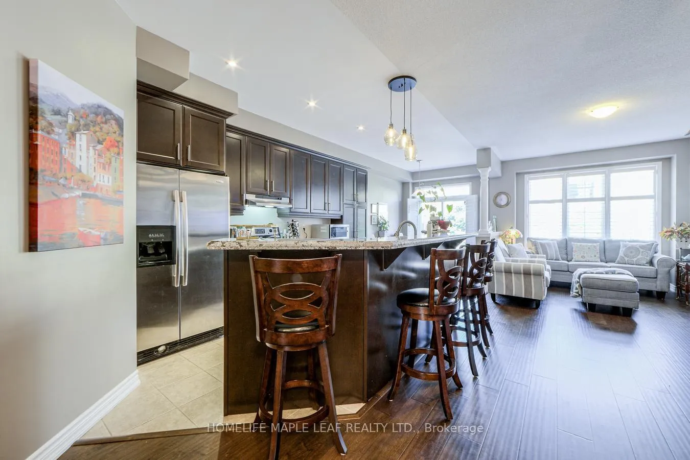 Photo 8 of 65 Cathedral Court, Hamilton, Waterdown — HOMEH