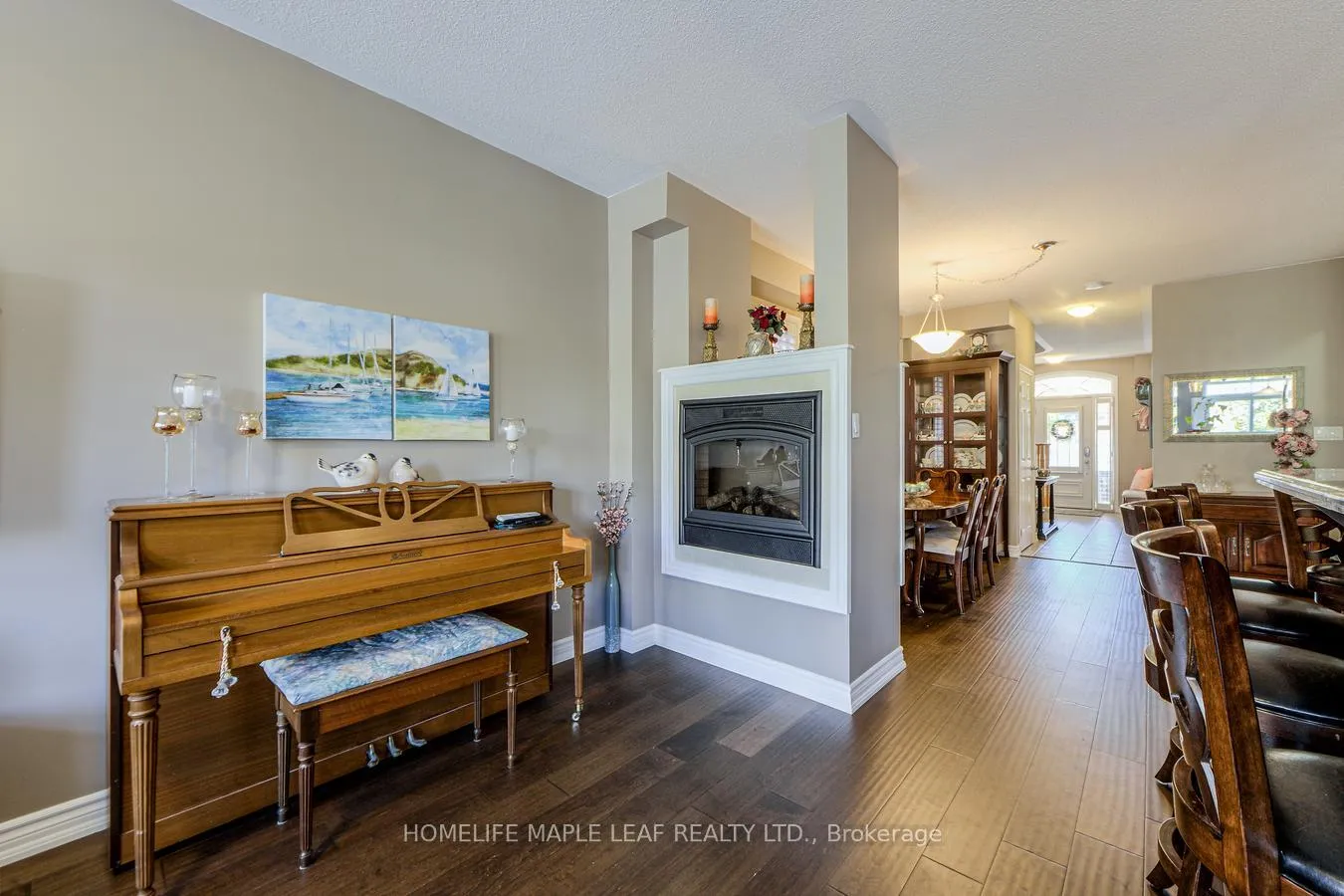 Photo 18 of 65 Cathedral Court, Hamilton, Waterdown — HOMEH