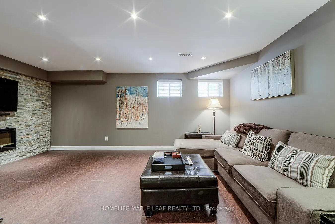Photo 39 of 65 Cathedral Court, Hamilton, Waterdown — HOMEH