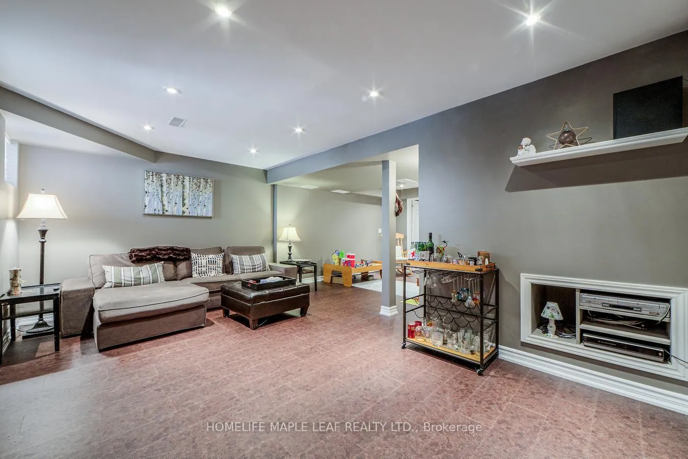Photo 40 of 65 Cathedral Court, Hamilton, Waterdown — HOMEH