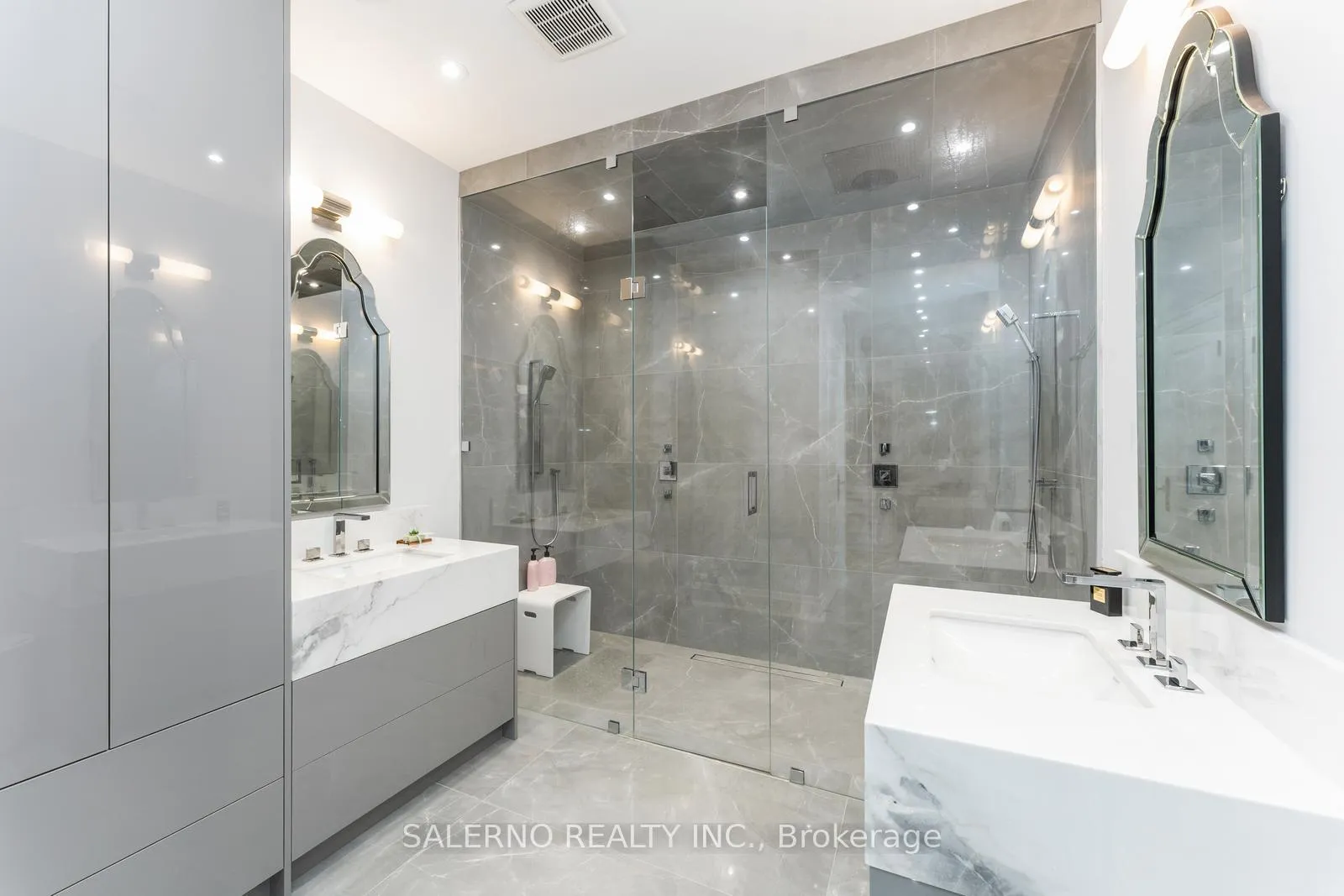 Photo 17 of 290 Kingscross Drive, King, King City — HOMEH