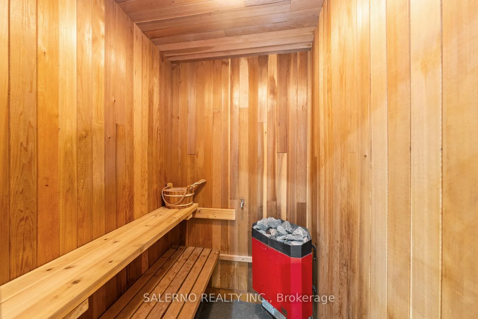 Photo 31 of 290 Kingscross Drive, King, King City — HOMEH