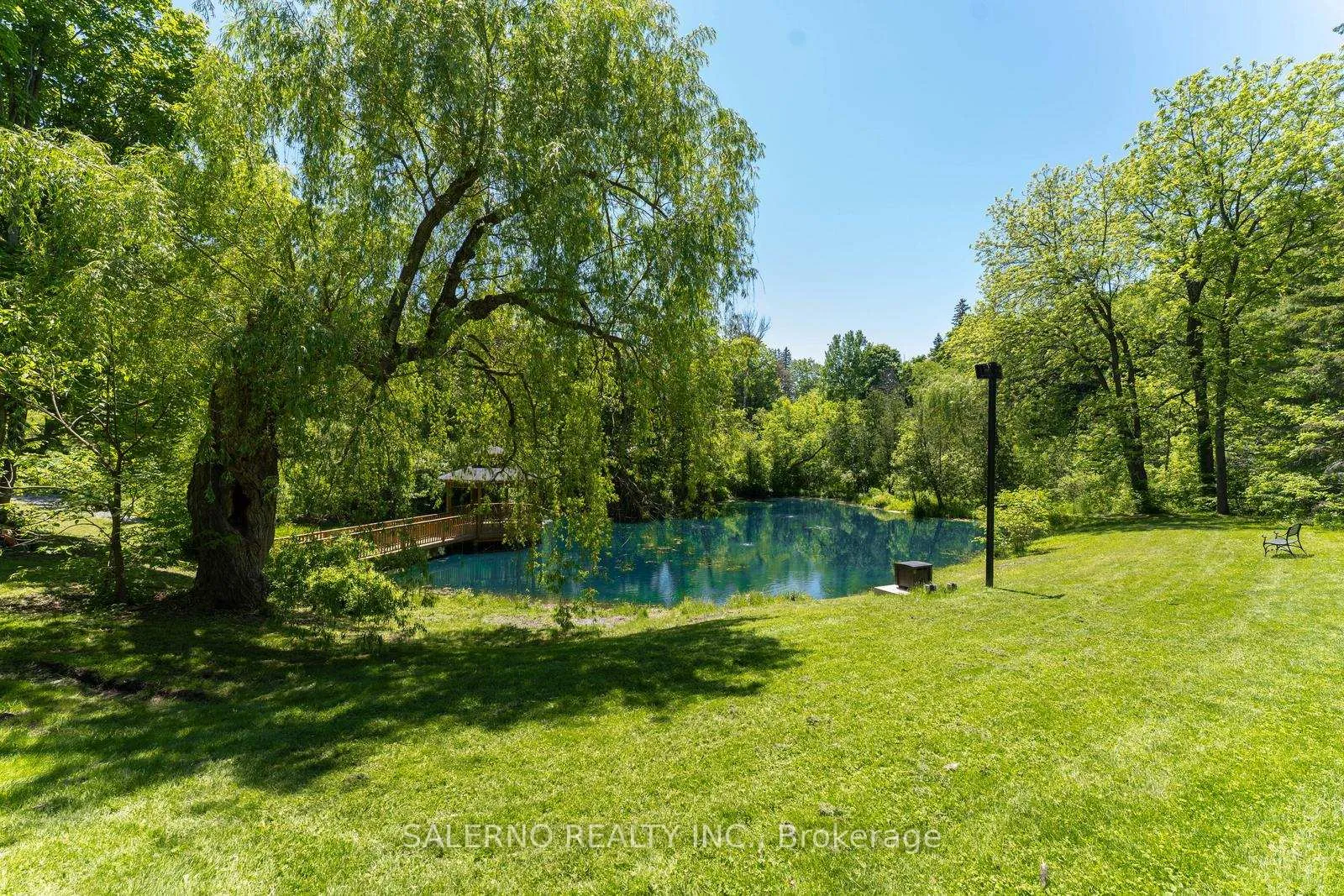 Photo 38 of 290 Kingscross Drive, King, King City — HOMEH