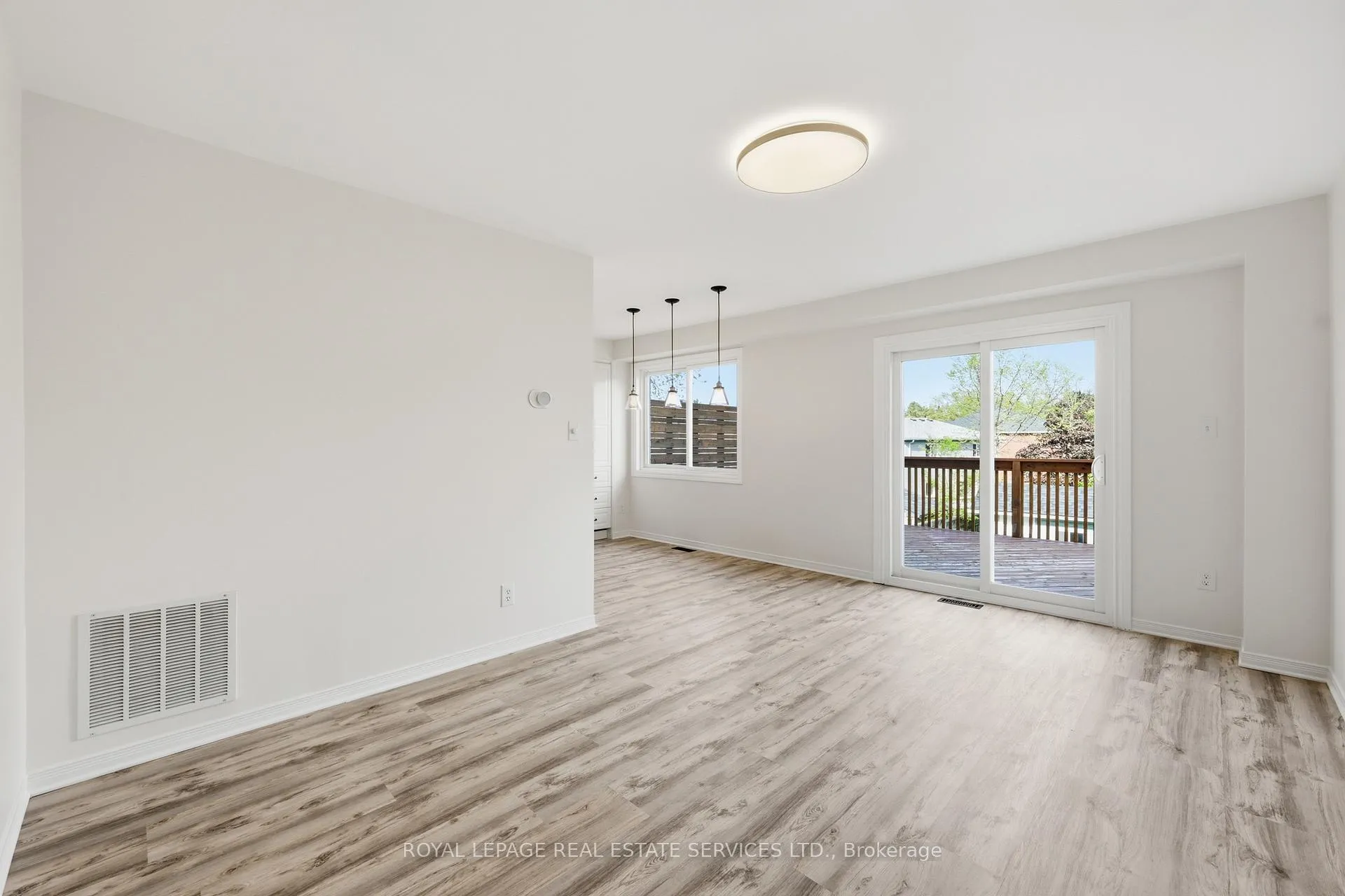Photo 6 of 46 Lisbon Pines Drive, Cambridge, Little's Corners — HOMEH