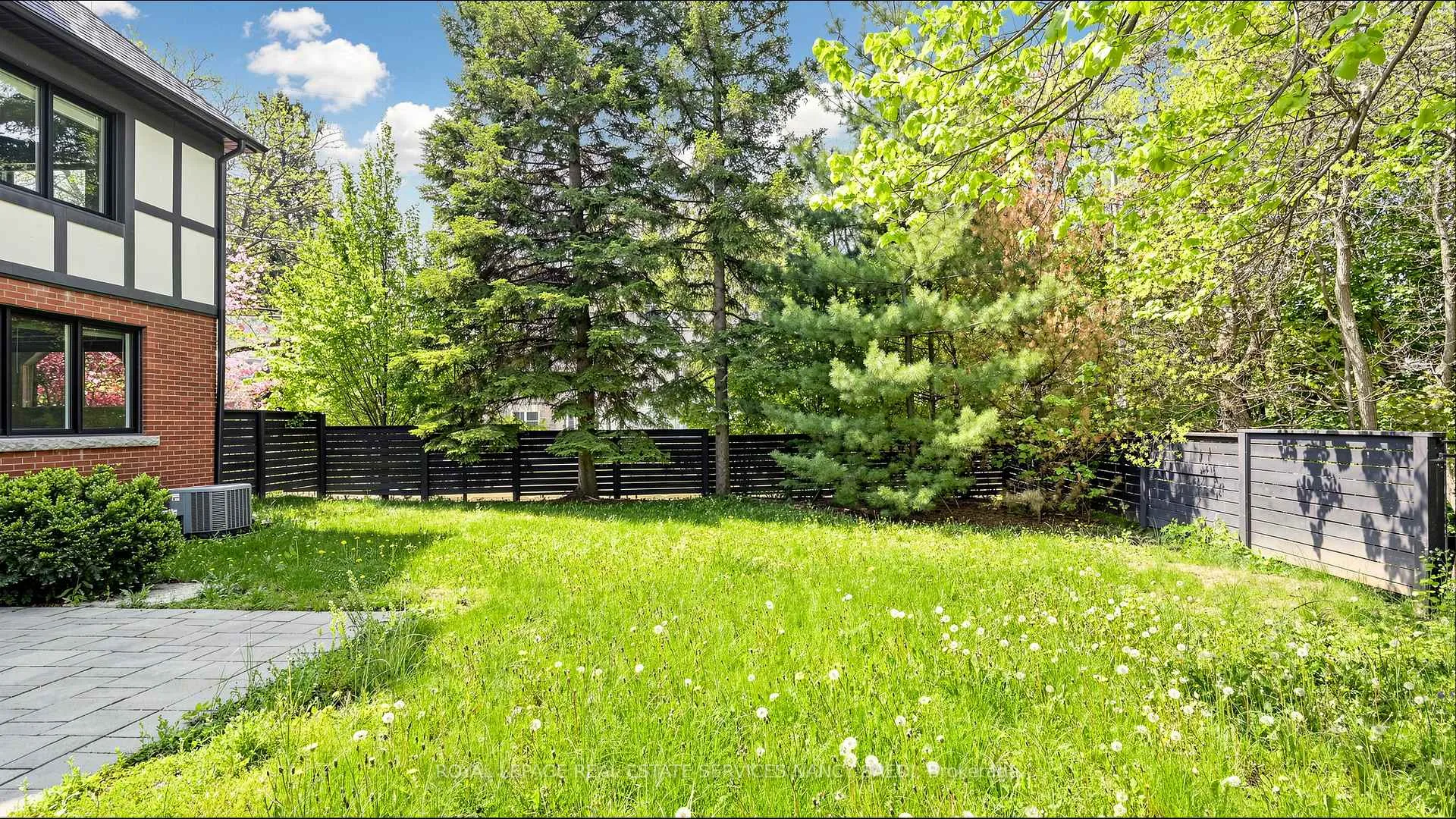 Photo 38 of 3 Oakwood Place, Hamilton, Westdale — HOMEH