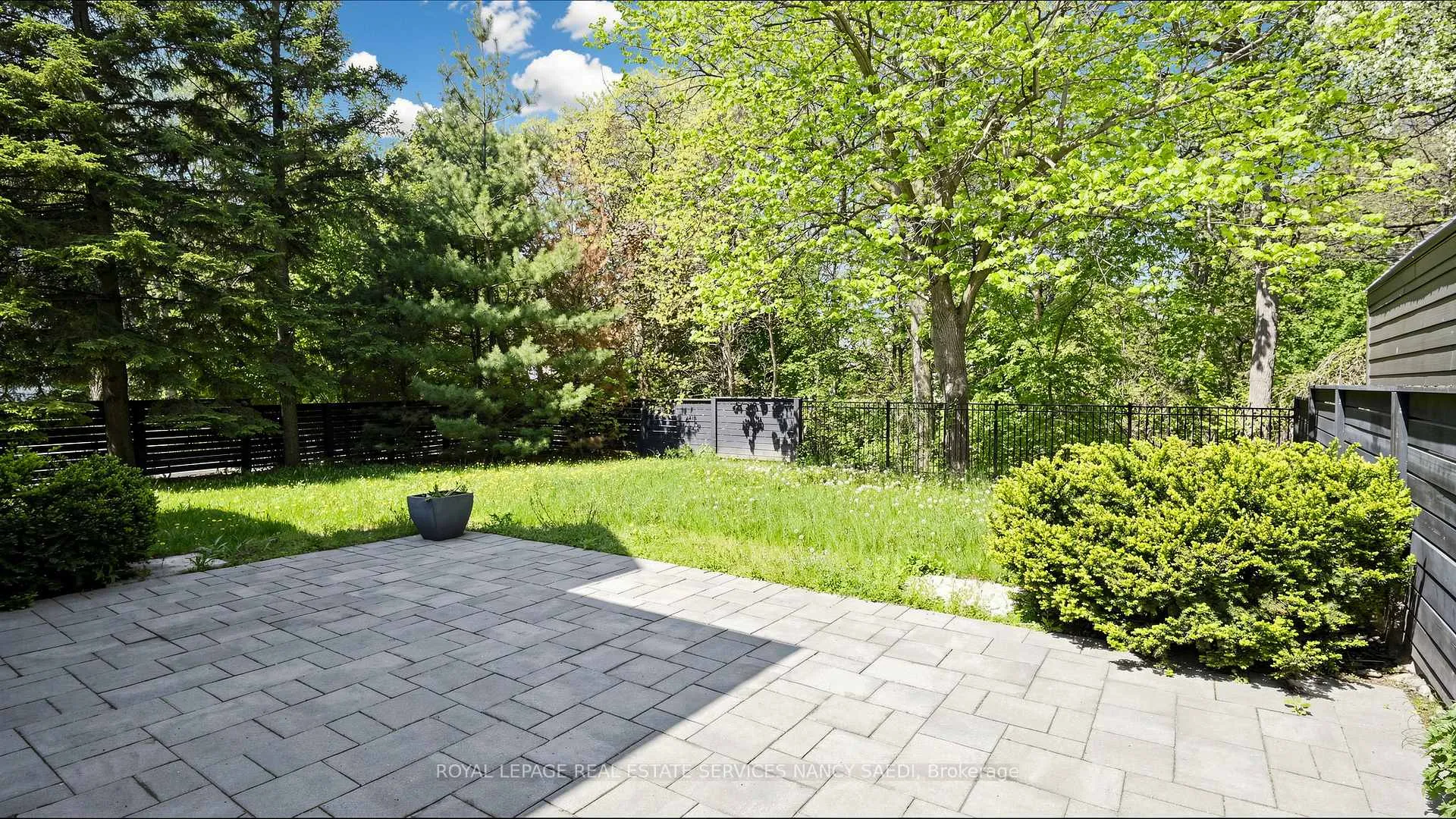Photo 41 of 3 Oakwood Place, Hamilton, Westdale — HOMEH