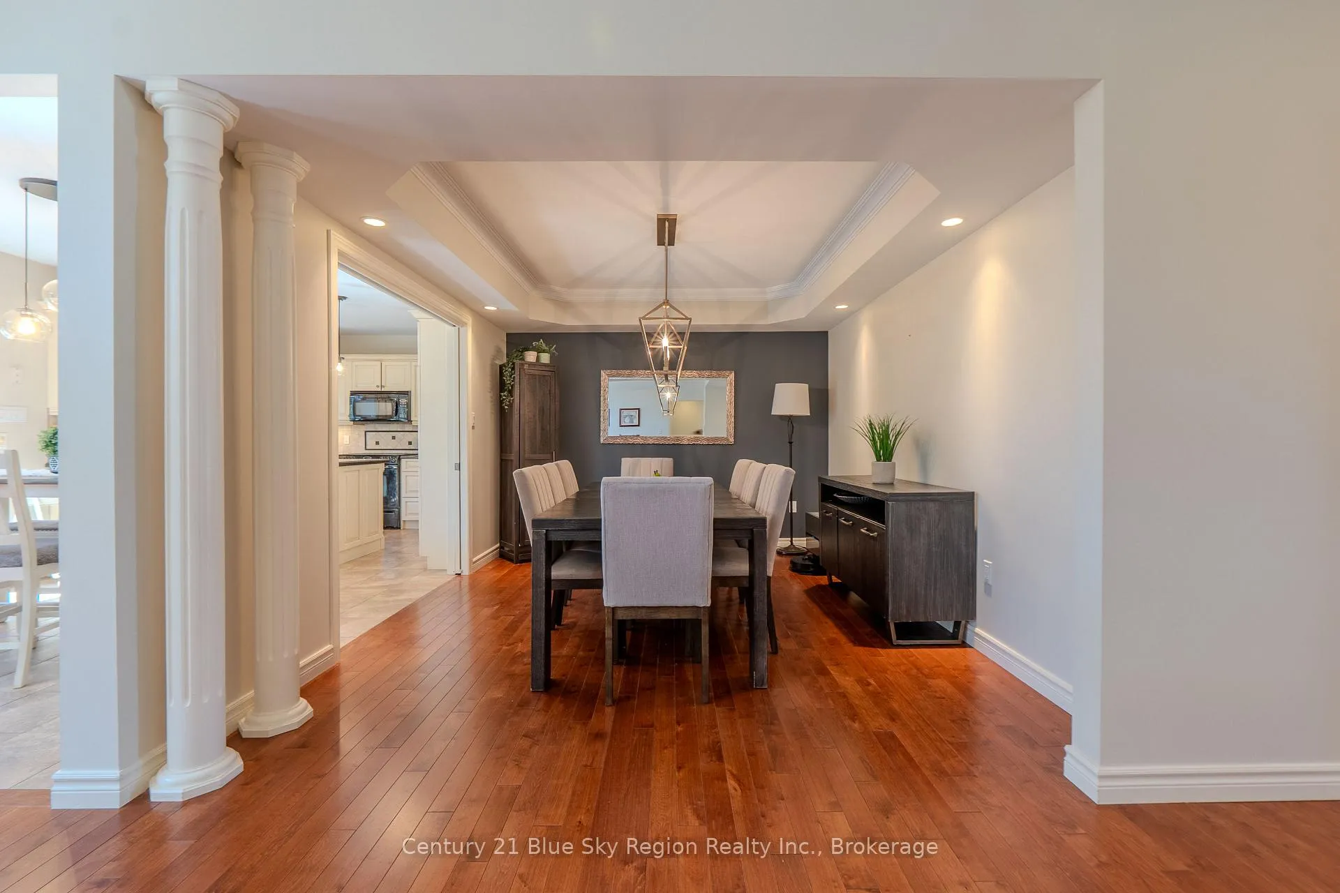 Photo 5 of 10 Linden Lane, North Bay, Widdifield — HOMEH