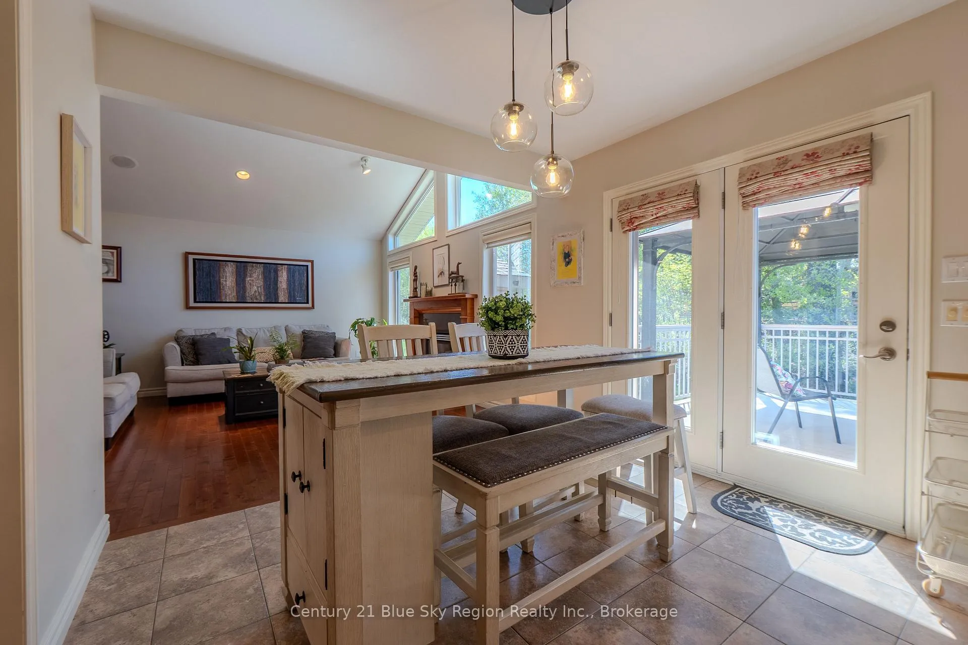 Photo 15 of 10 Linden Lane, North Bay, Widdifield — HOMEH