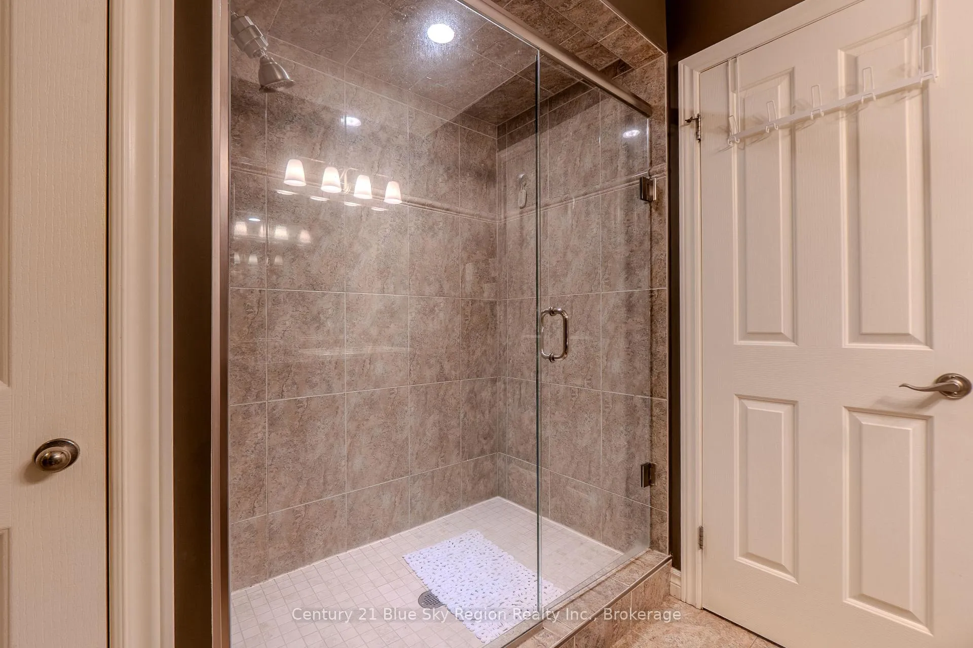 Photo 29 of 10 Linden Lane, North Bay, Widdifield — HOMEH