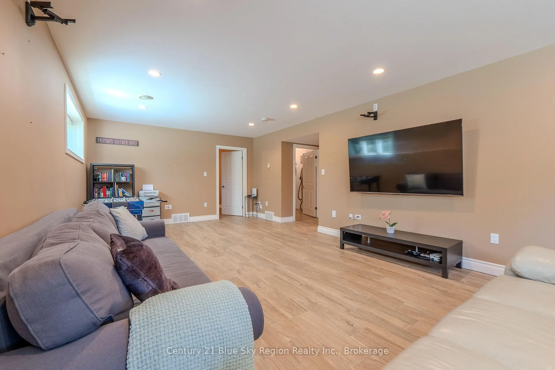 Photo 39 of 10 Linden Lane, North Bay, Widdifield — HOMEH