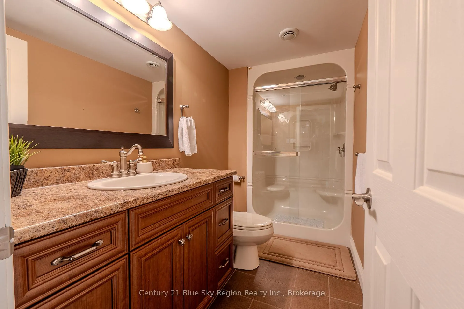 Photo 43 of 10 Linden Lane, North Bay, Widdifield — HOMEH