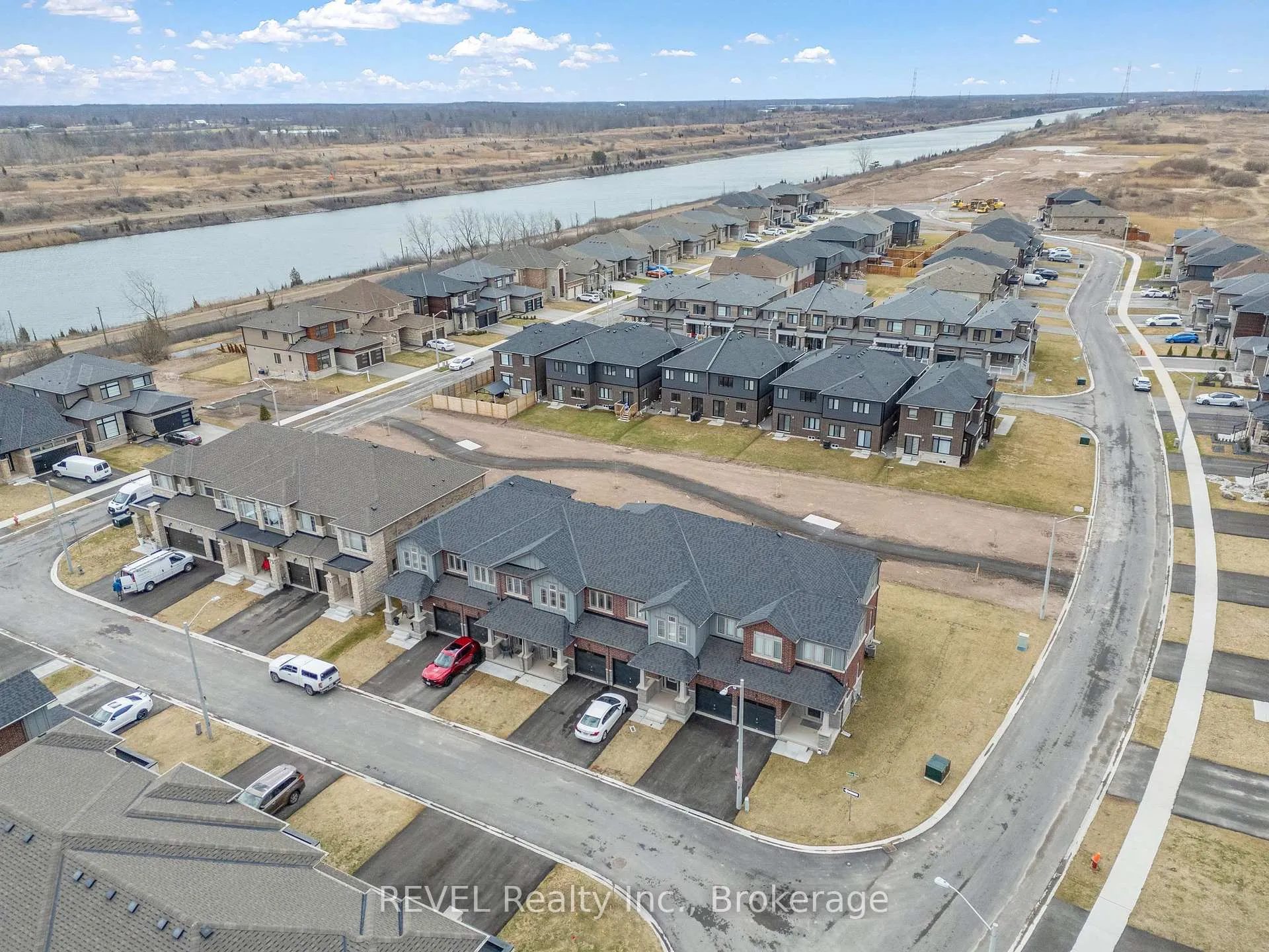 Photo 6 of 27 Admiral Road, Welland, Hwy 406/Welland — HOMEH