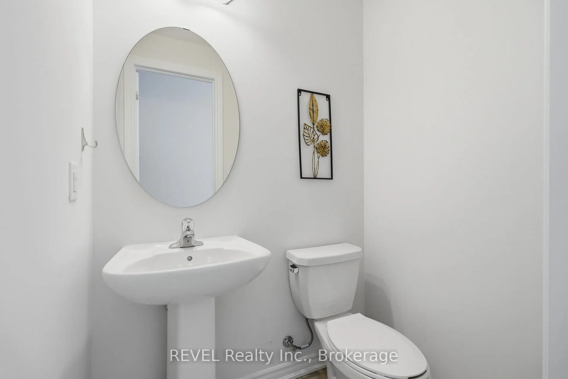 Photo 12 of 27 Admiral Road, Welland, Hwy 406/Welland — HOMEH