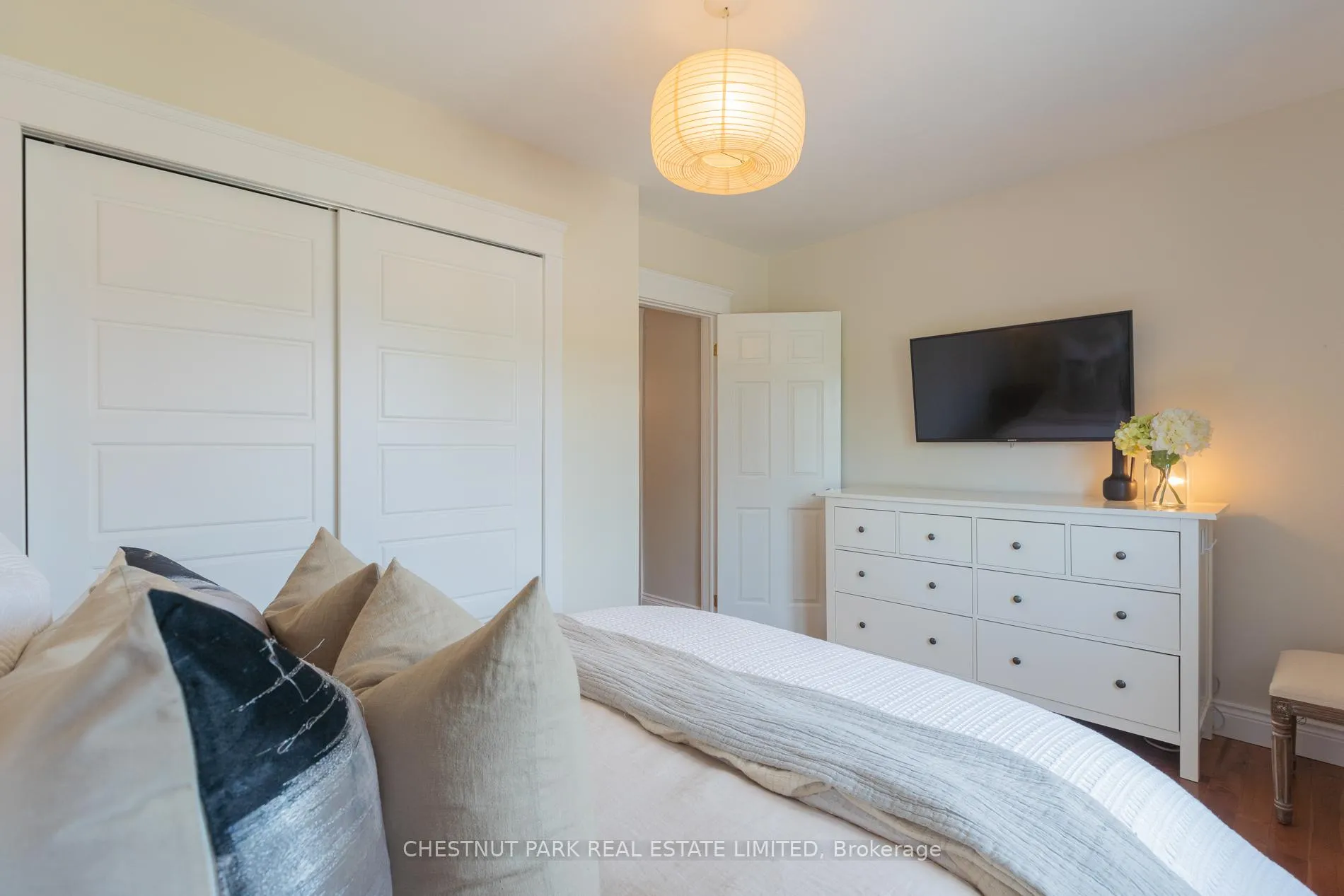 Photo 15 of 655 Mortimer Avenue, Toronto, Danforth Village-East York — HOMEH