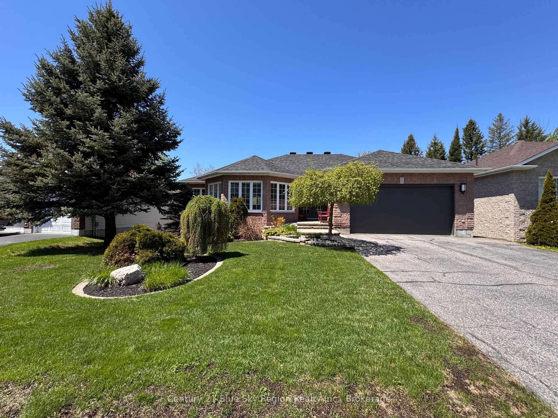 Photo 1 of 125 Bain Drive, North Bay, Airport — HOMEH