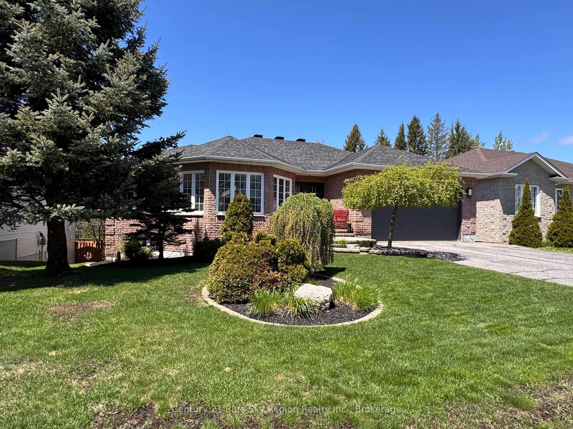 Photo 2 of 125 Bain Drive, North Bay, Airport — HOMEH