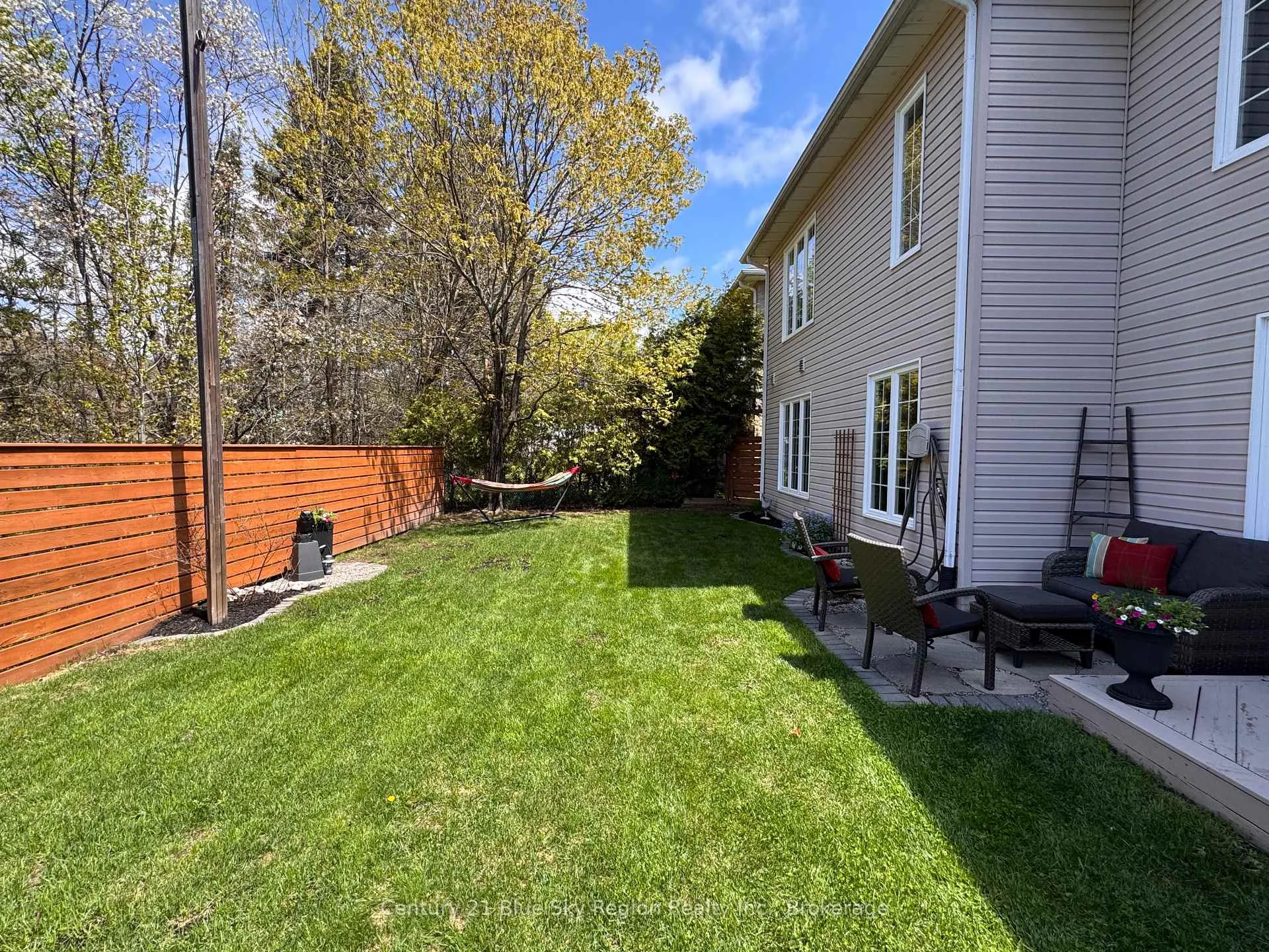 Photo 28 of 125 Bain Drive, North Bay, Airport — HOMEH