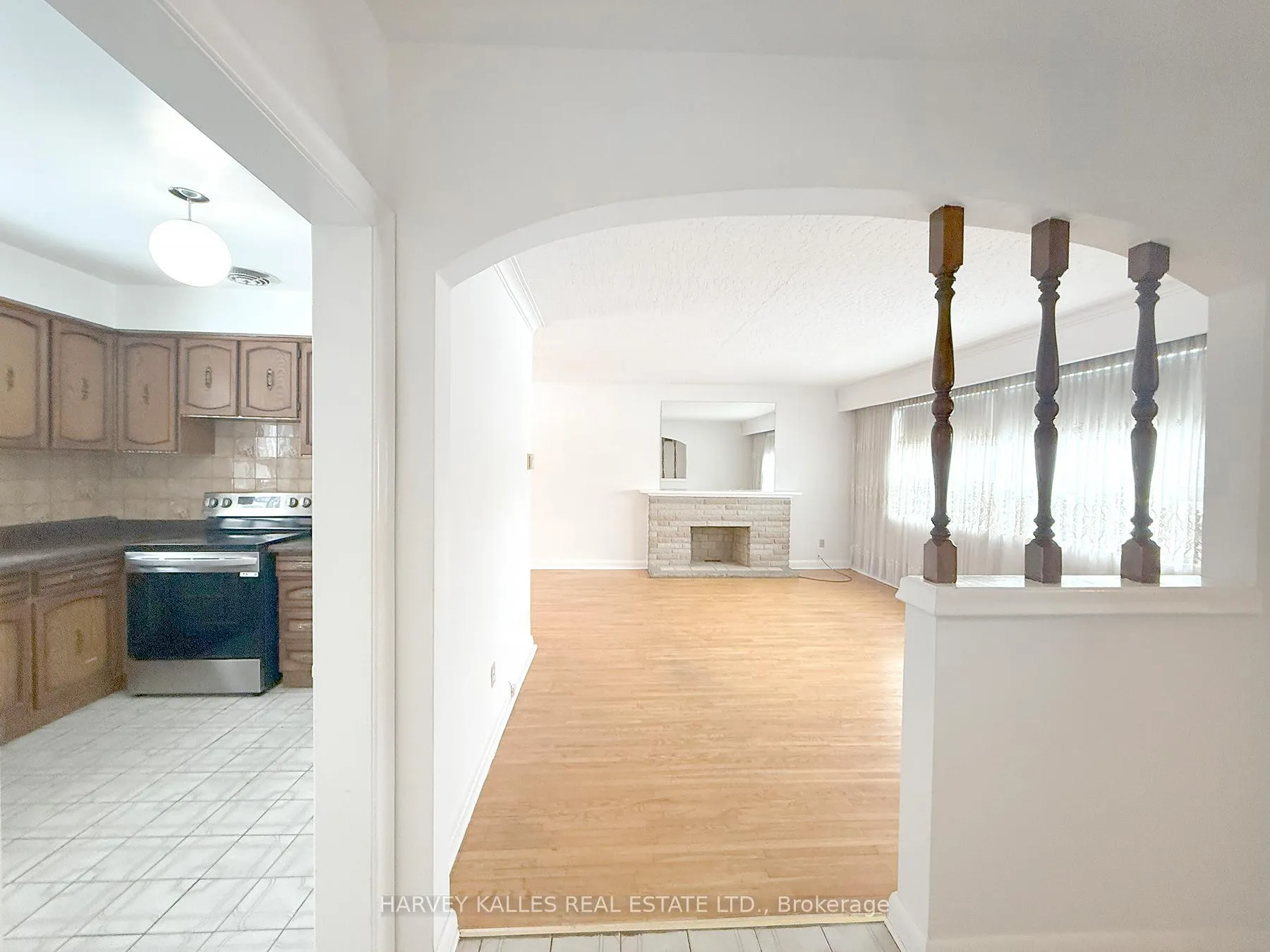 Photo 7 of 214 Dixon Road, Etobicoke, Kingsview Village-The Westway — HOMEH