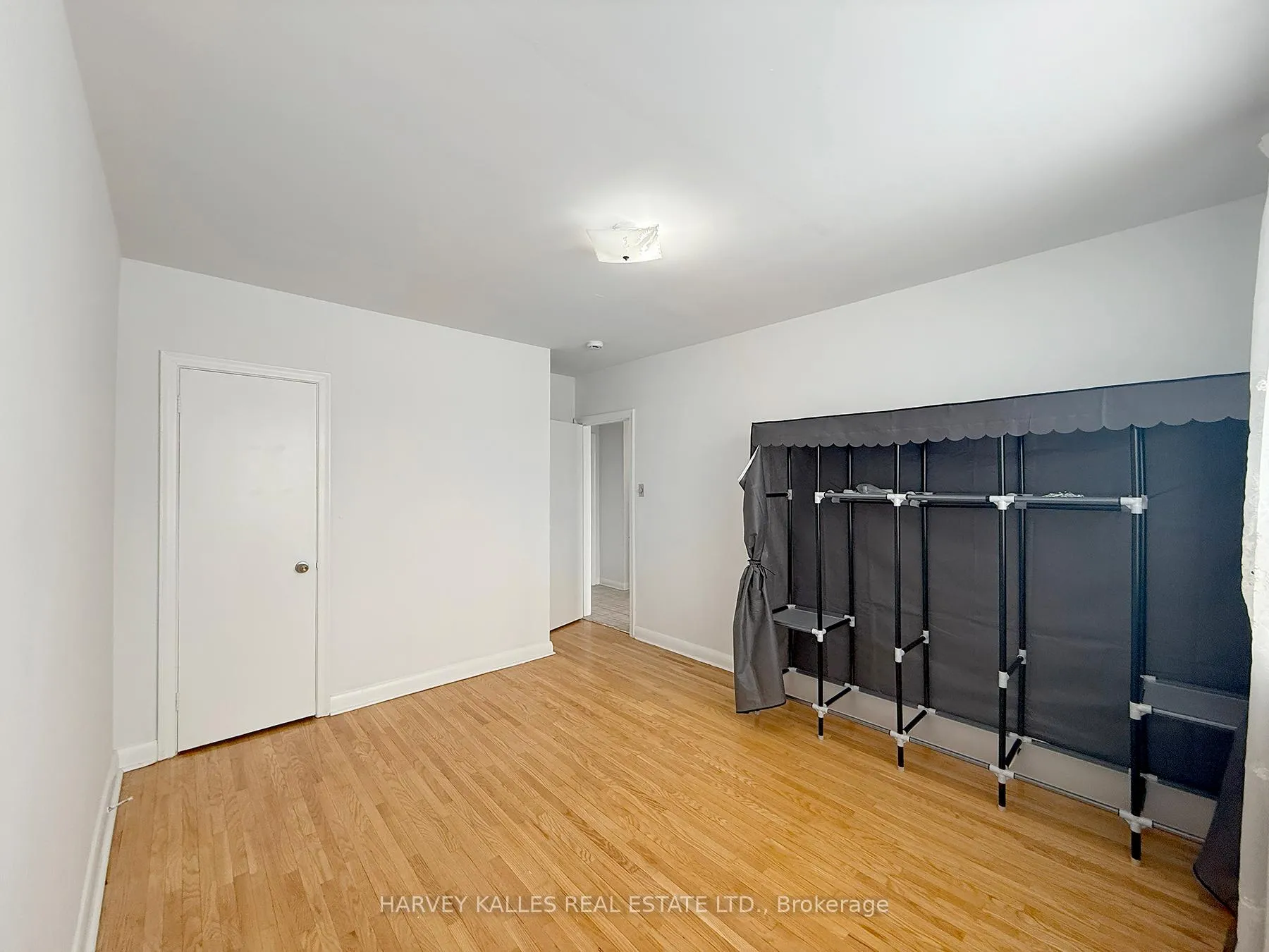Photo 10 of 214 Dixon Road, Etobicoke, Kingsview Village-The Westway — HOMEH