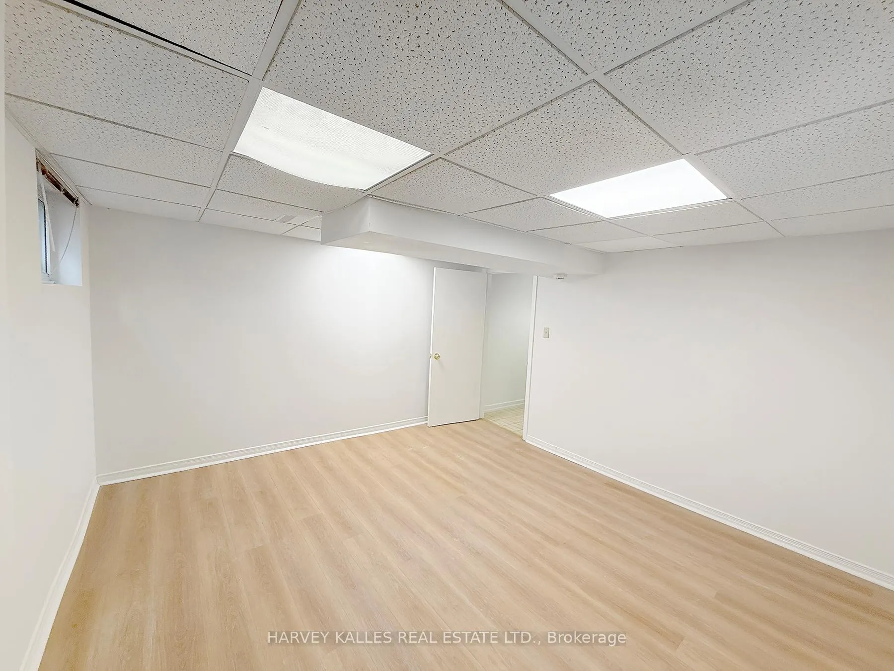 Photo 18 of 214 Dixon Road, Etobicoke, Kingsview Village-The Westway — HOMEH