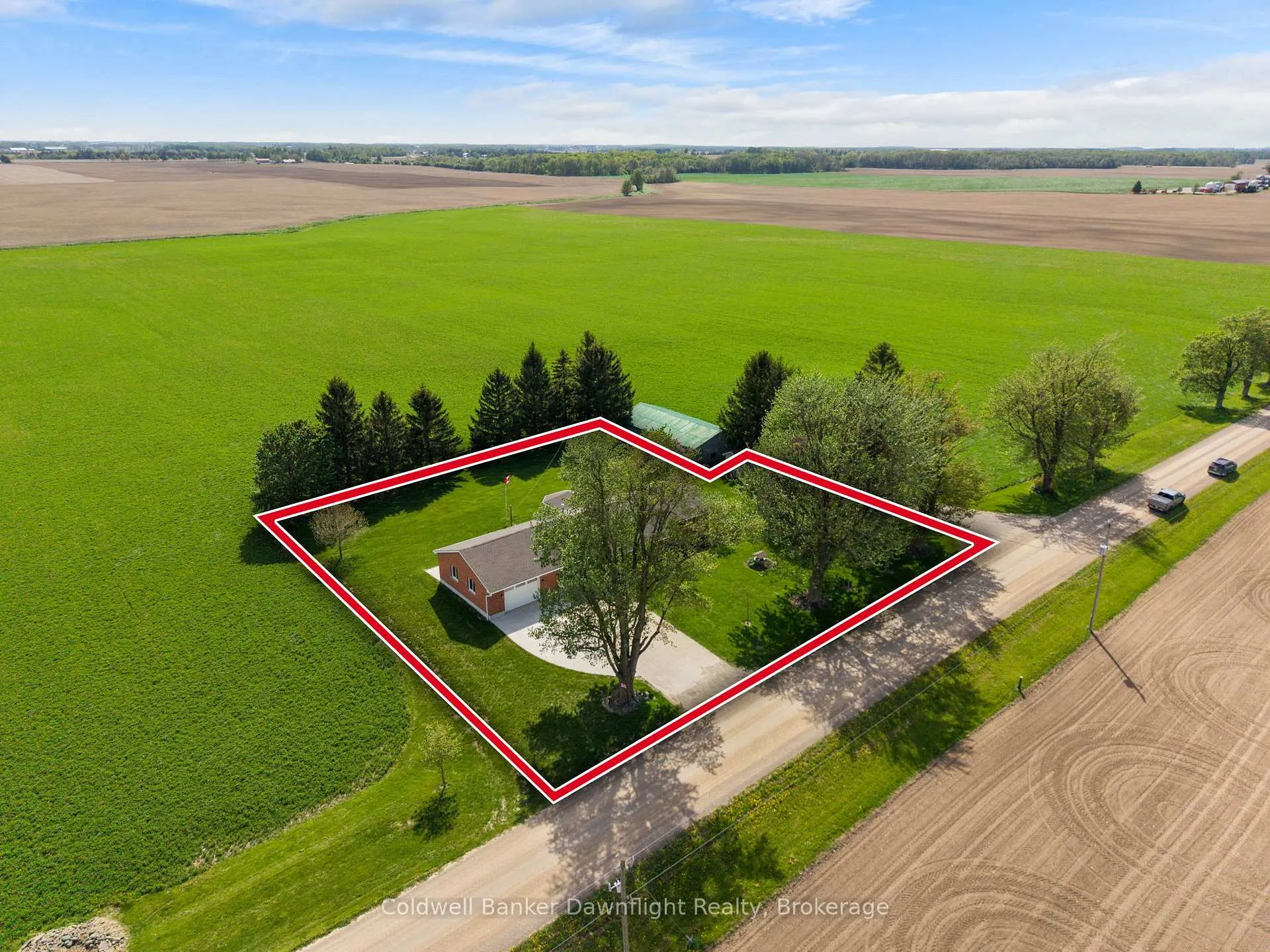 Photo 3 of 42633 Moncrieff Road, Morris Turnberry, Morris — HOMEH