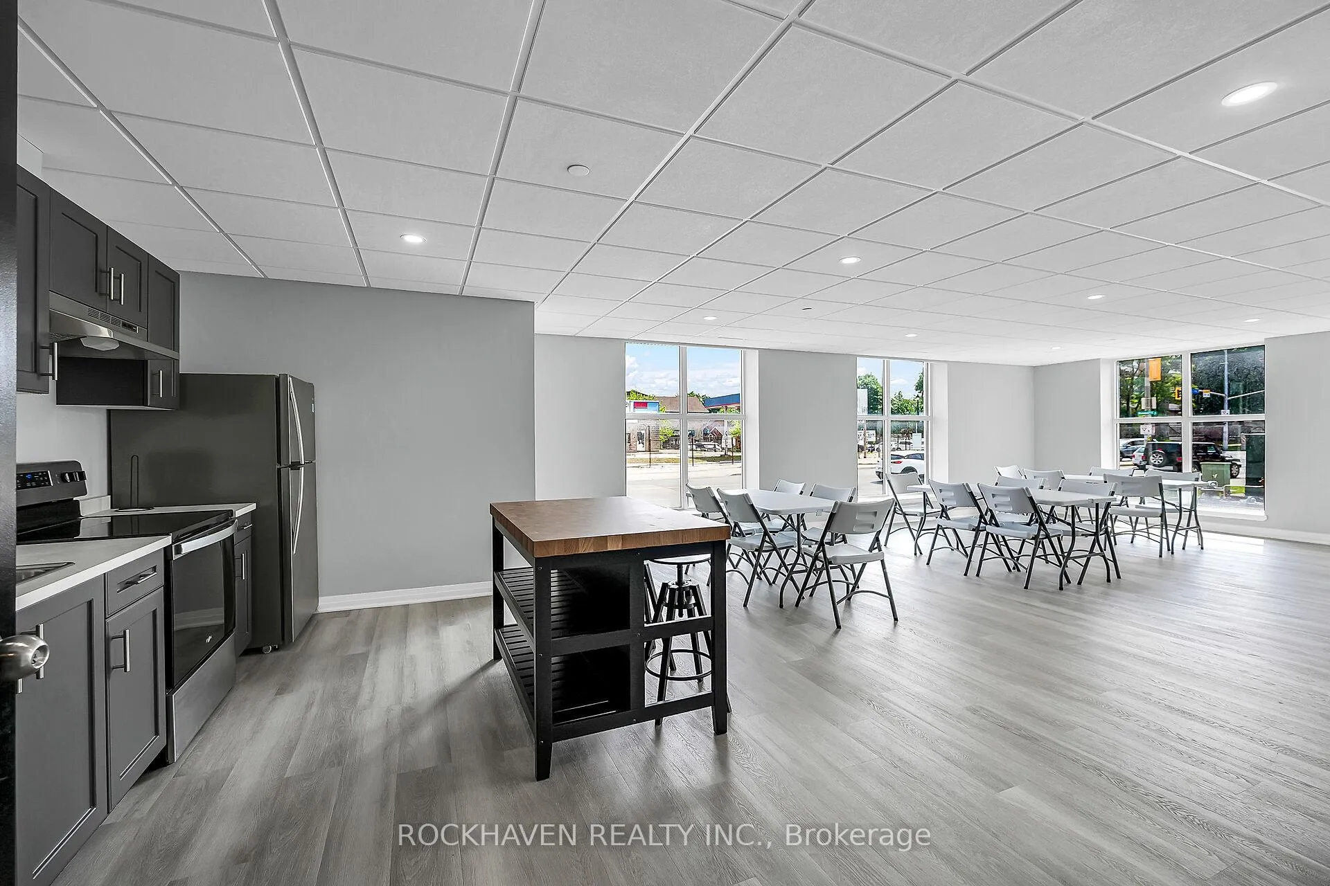 Photo 7 of Unit 513, 5 Hamilton Street N, Hamilton, Waterdown — HOMEH