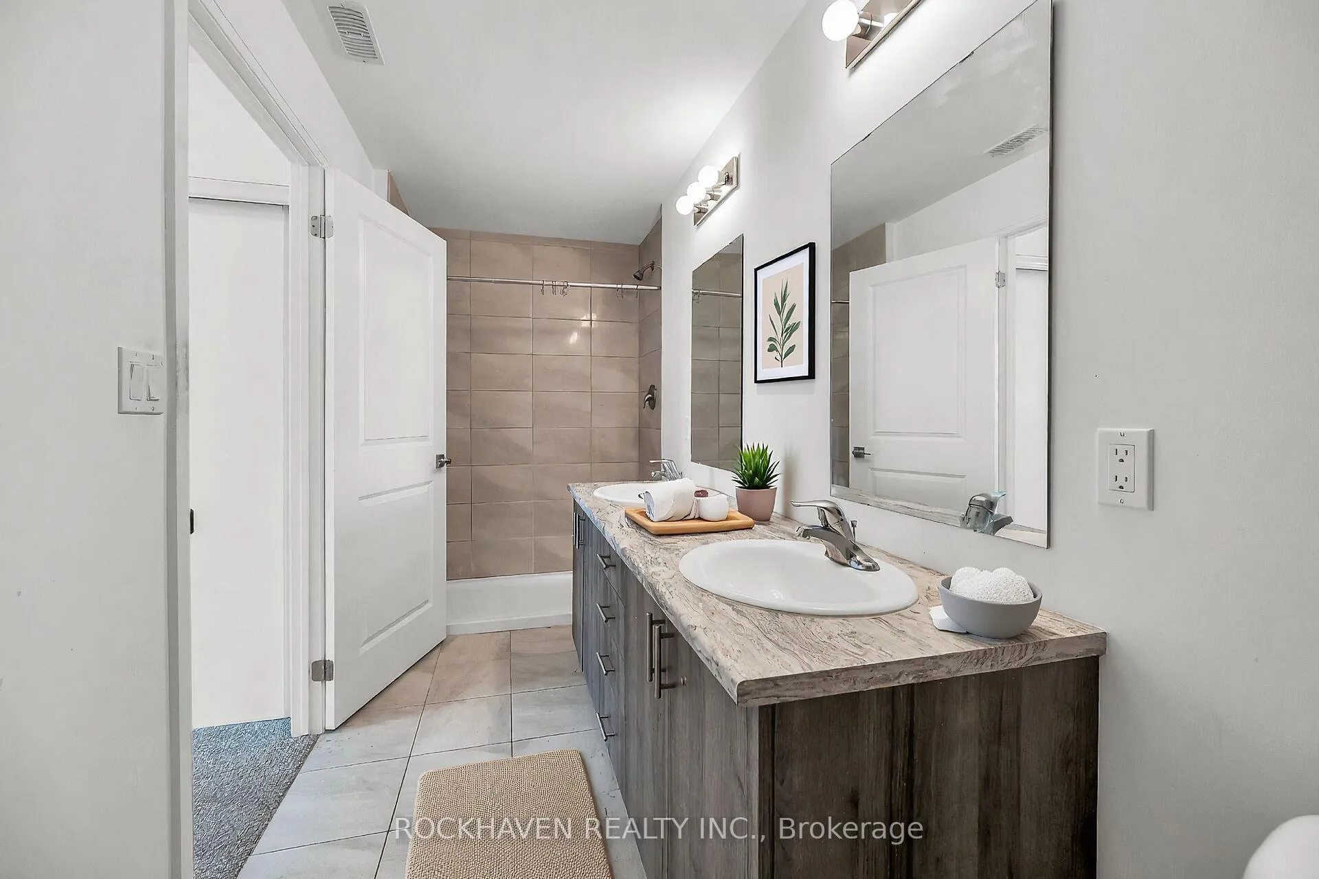 Photo 15 of Unit 513, 5 Hamilton Street N, Hamilton, Waterdown — HOMEH