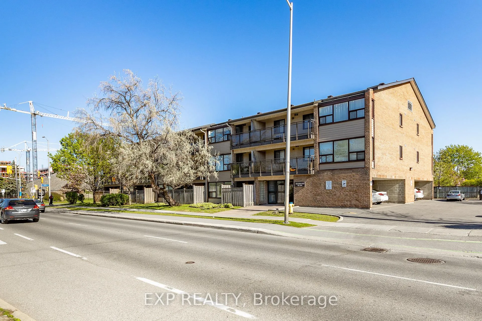 Photo 3 of Unit 305, 1490 Heron Road, Ottawa, Heron Gate — HOMEH