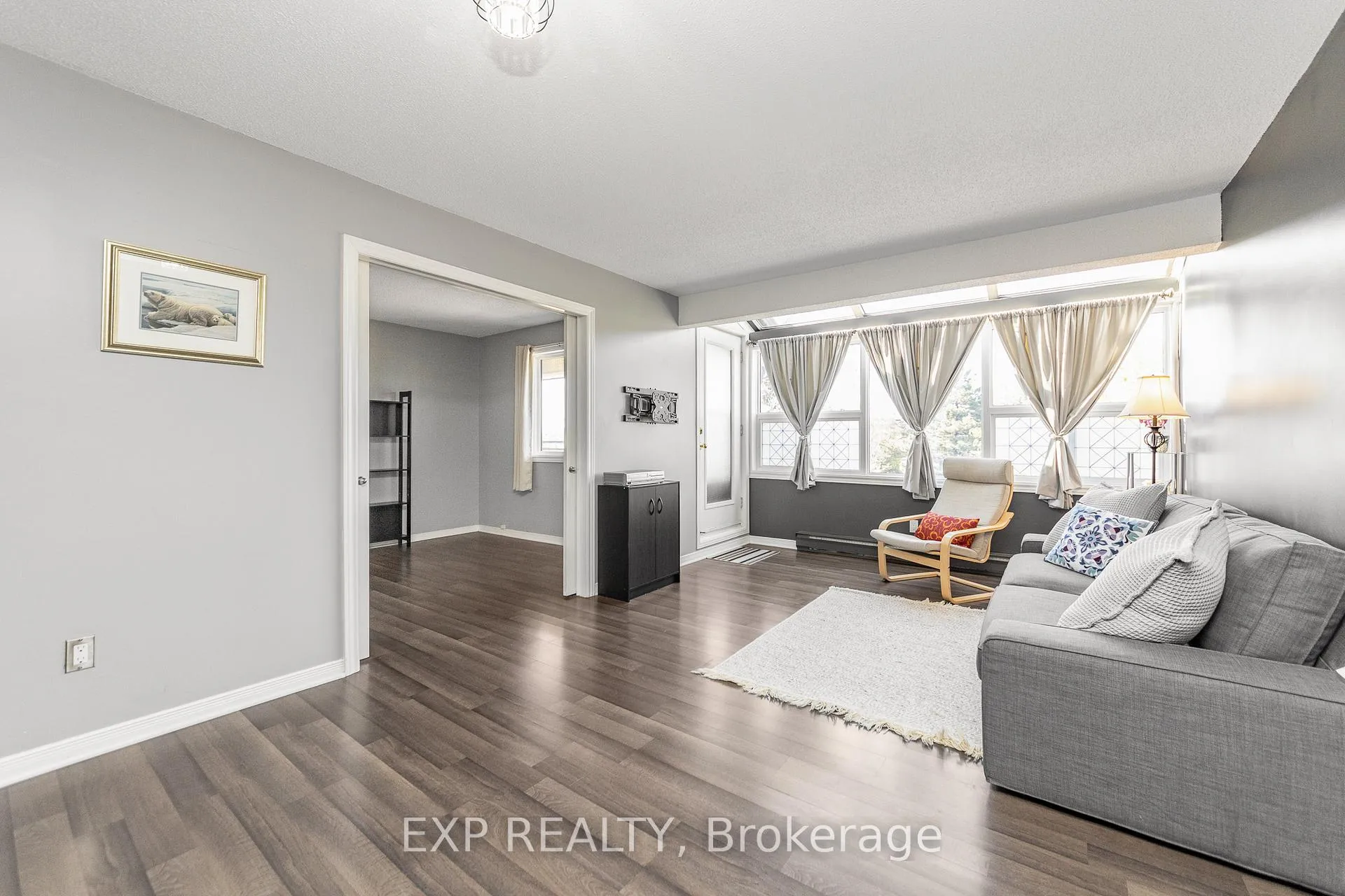 Photo 11 of Unit 305, 1490 Heron Road, Ottawa, Heron Gate — HOMEH
