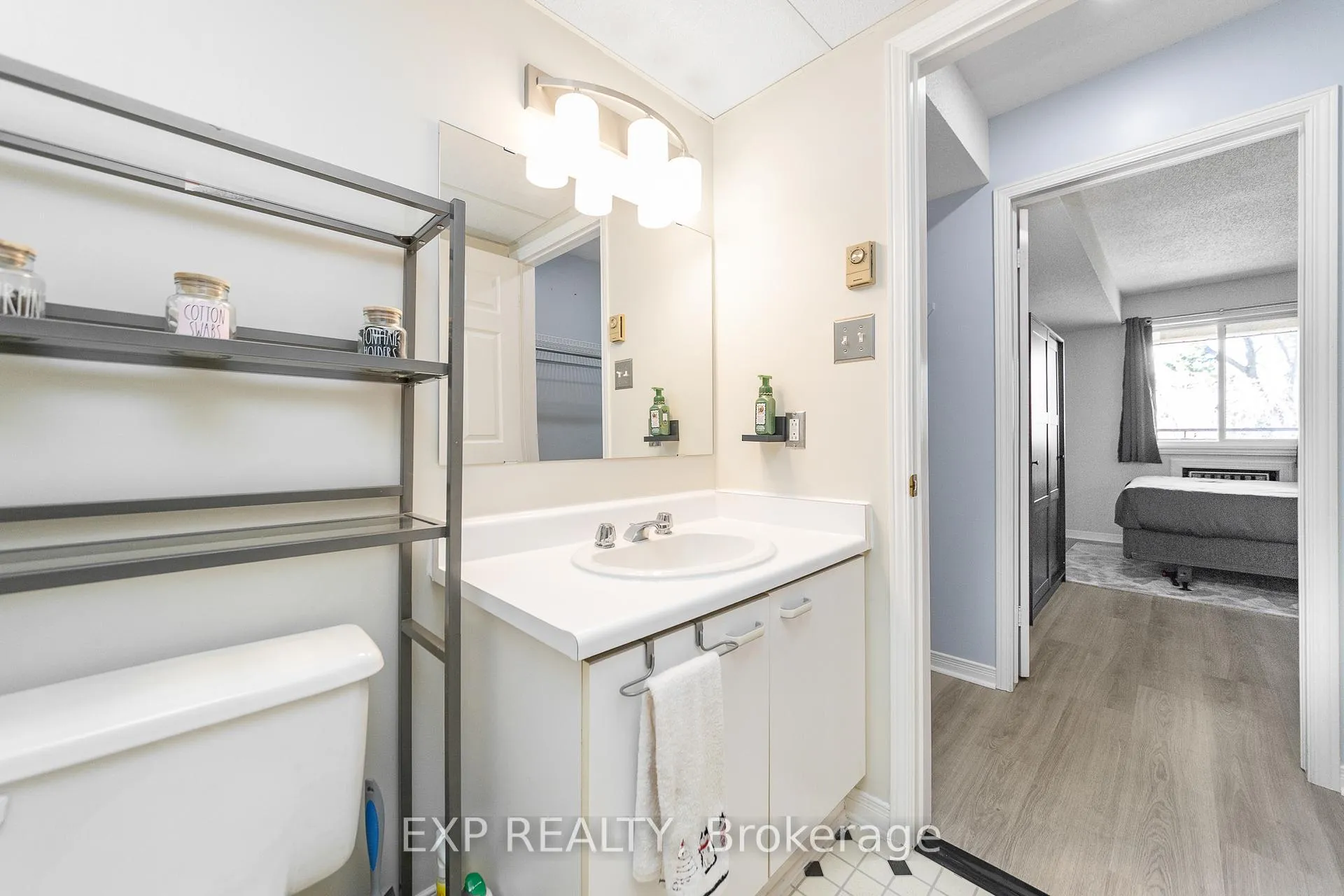Photo 34 of Unit 305, 1490 Heron Road, Ottawa, Heron Gate — HOMEH