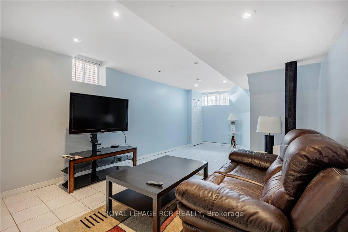 Photo 24 of 293 Van Kirk Drive, Brampton, Northwest Sandalwood Parkway — HOMEH