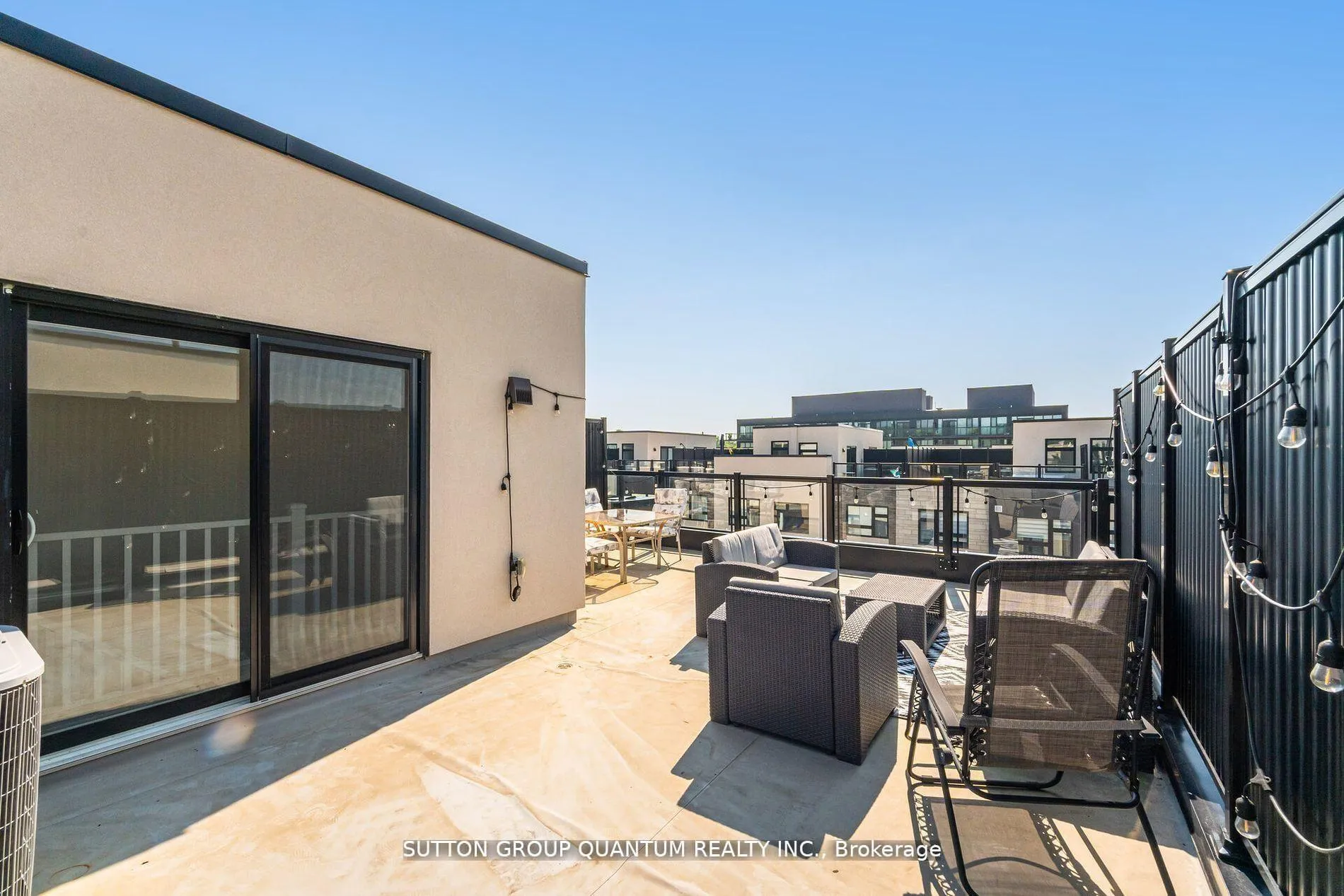 Photo 27 of Unit 19, 1121 Cooke Boulevard, Burlington, LaSalle — HOMEH