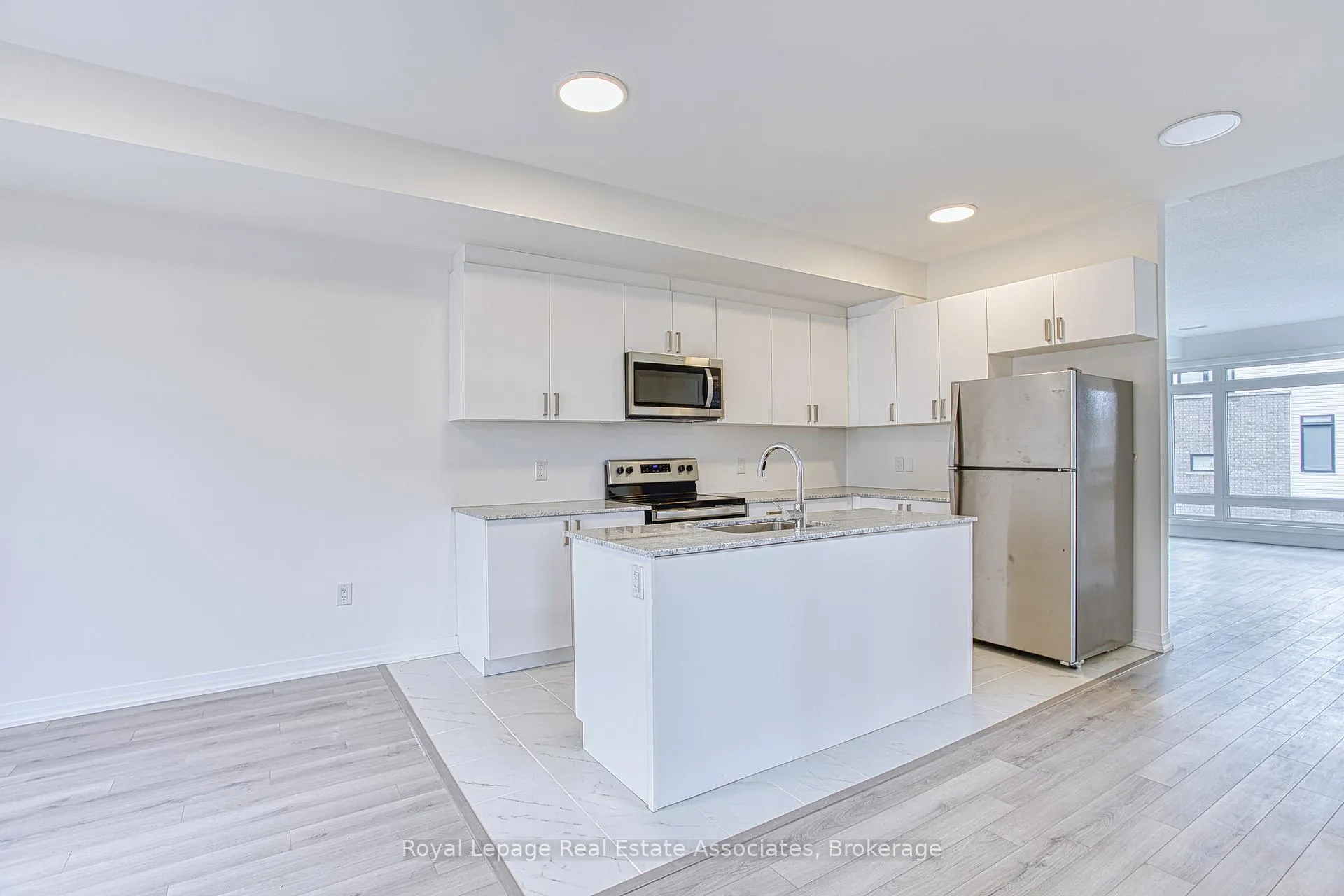 Photo 30 of 62 Sidney Rose Common, St. Catharines, Glendale/Glenridge — HOMEH
